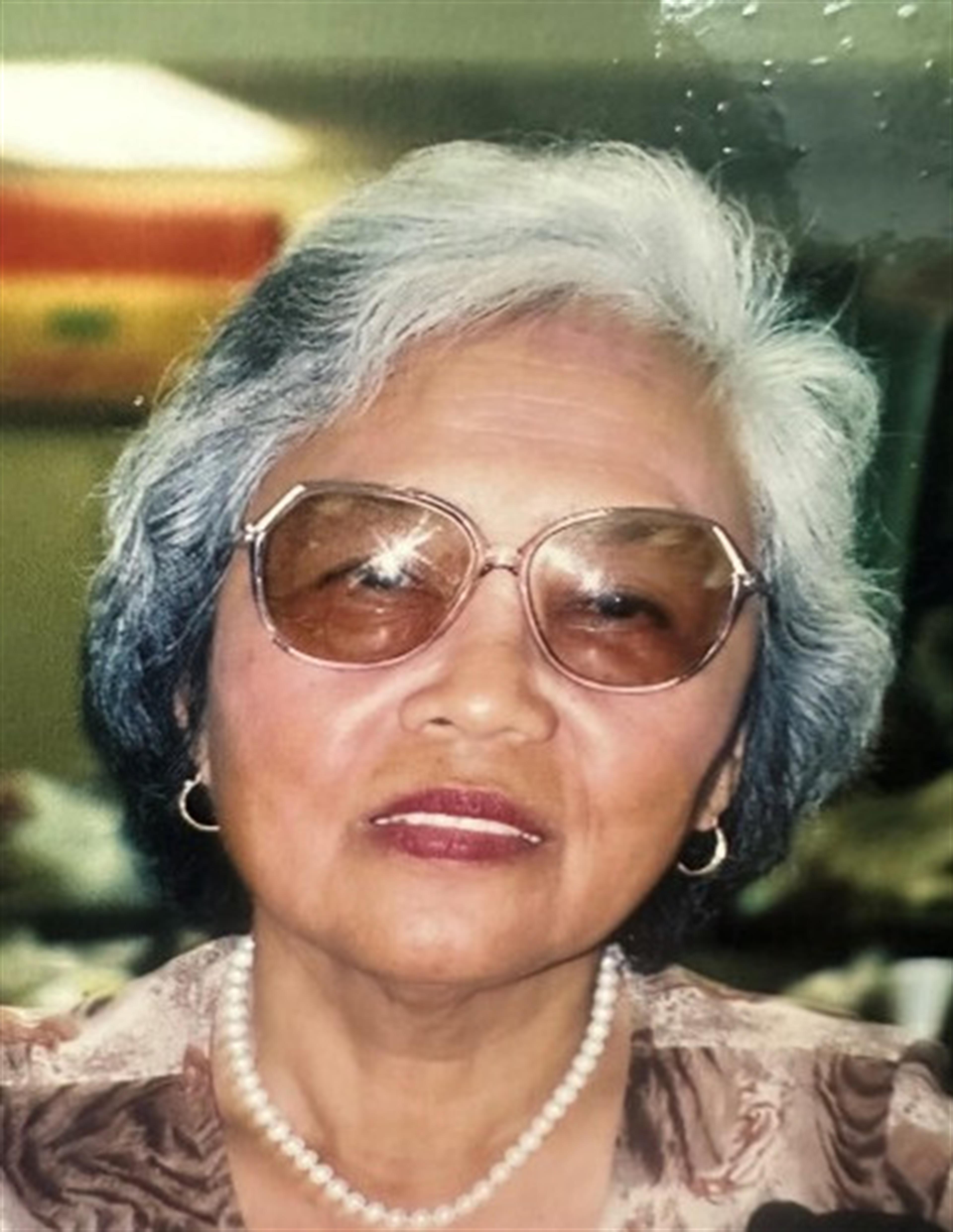 Luisa Lived Urmenita