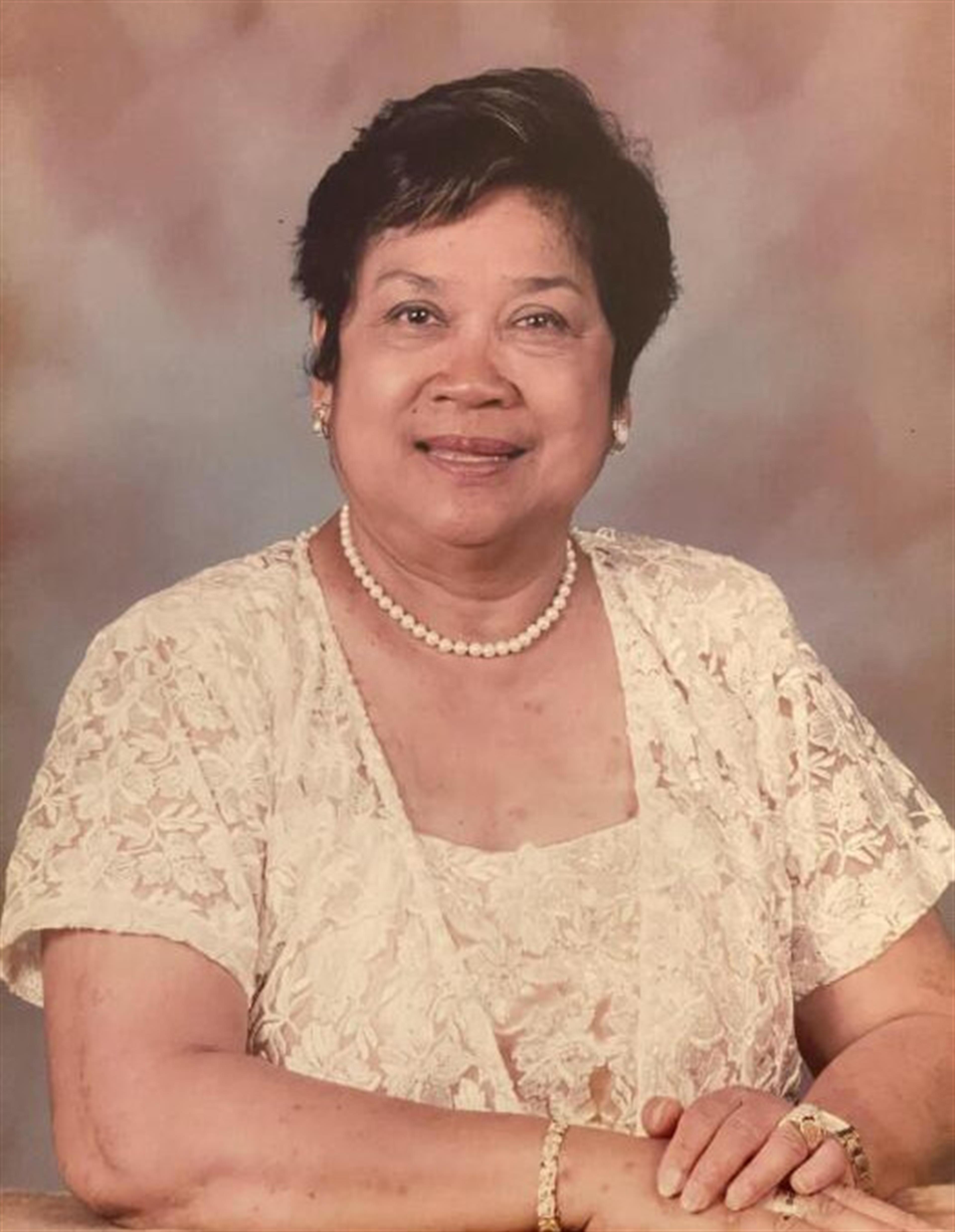 Adelaida Pregillana Lacar's obituary picture