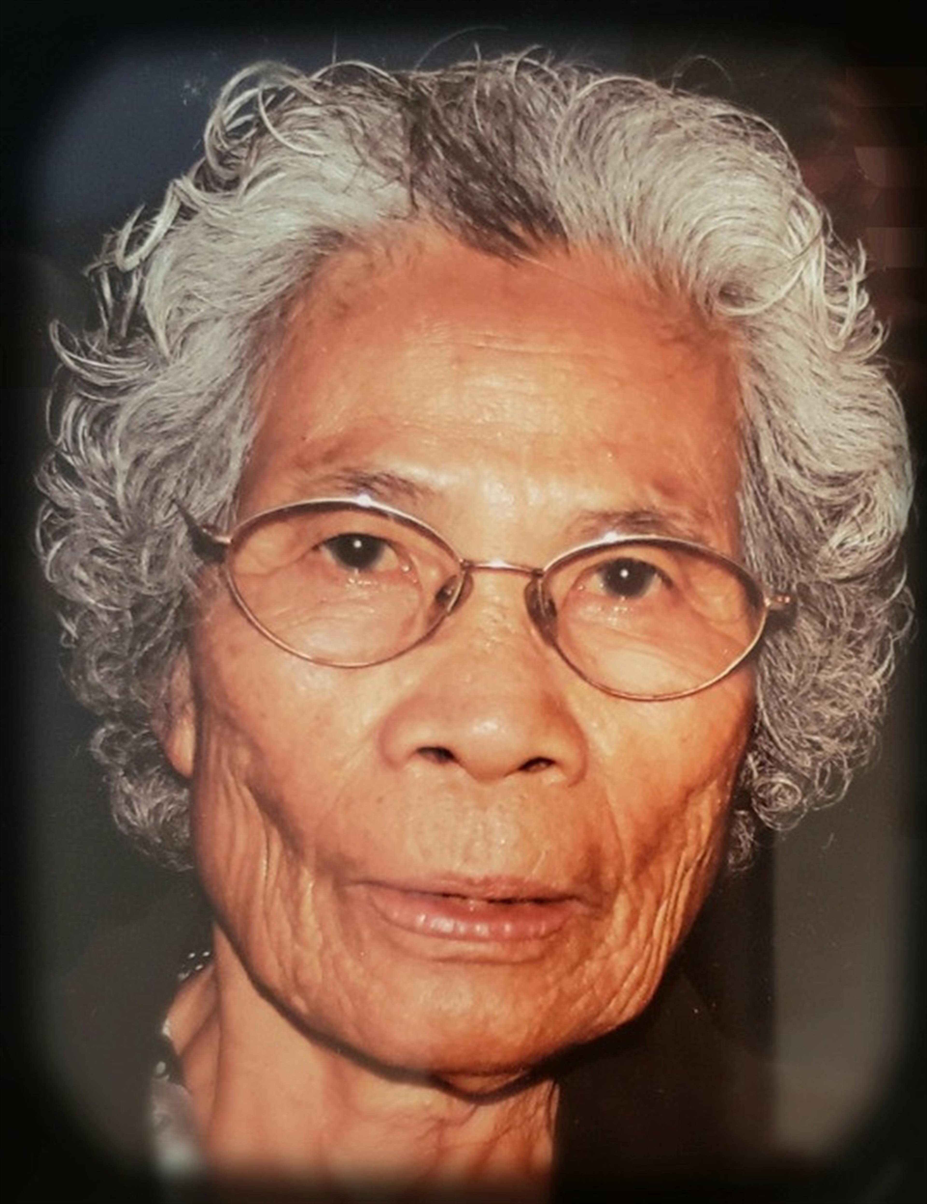 Maria "Cion" Clarin Sosa