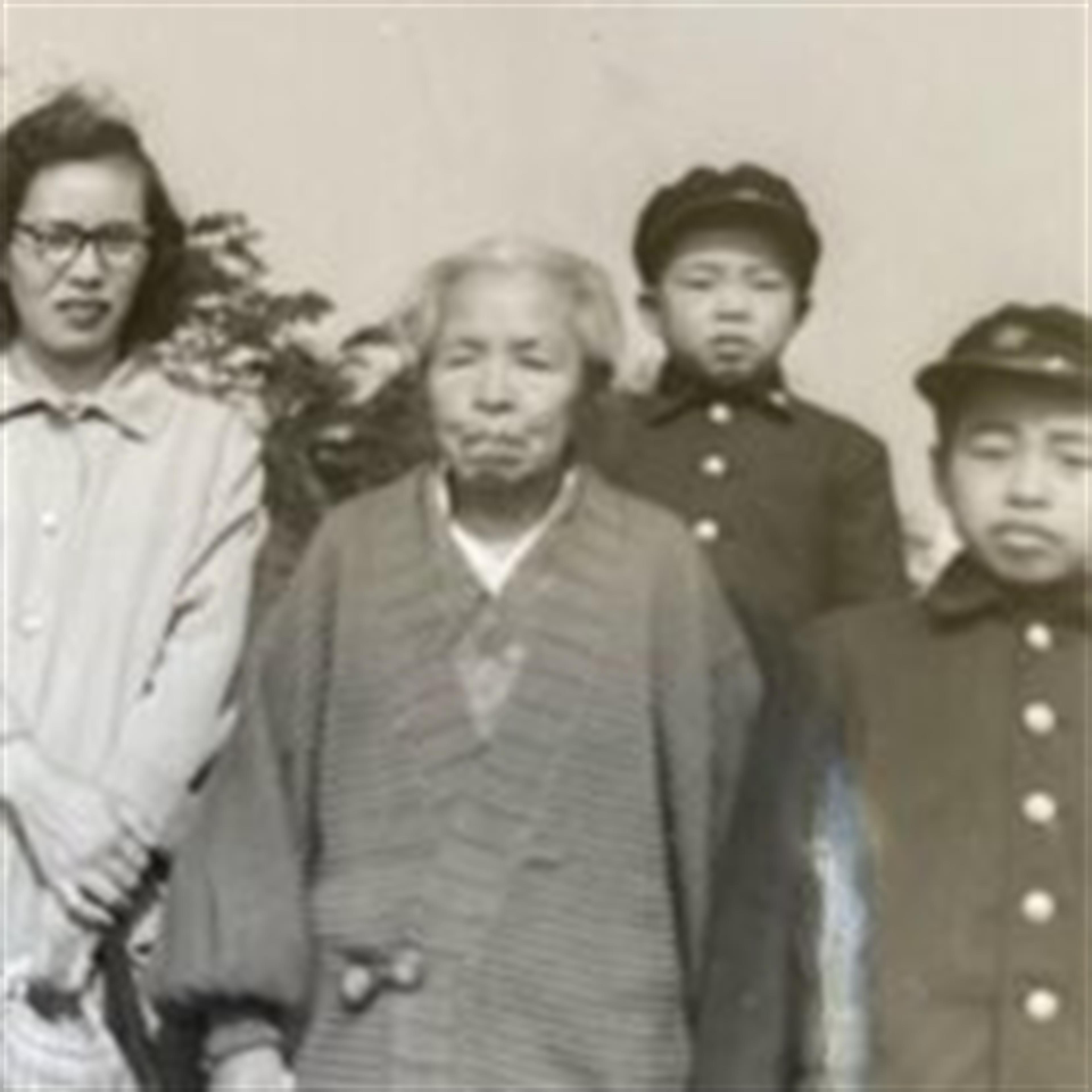 HEDY JOHNS's obituary picture