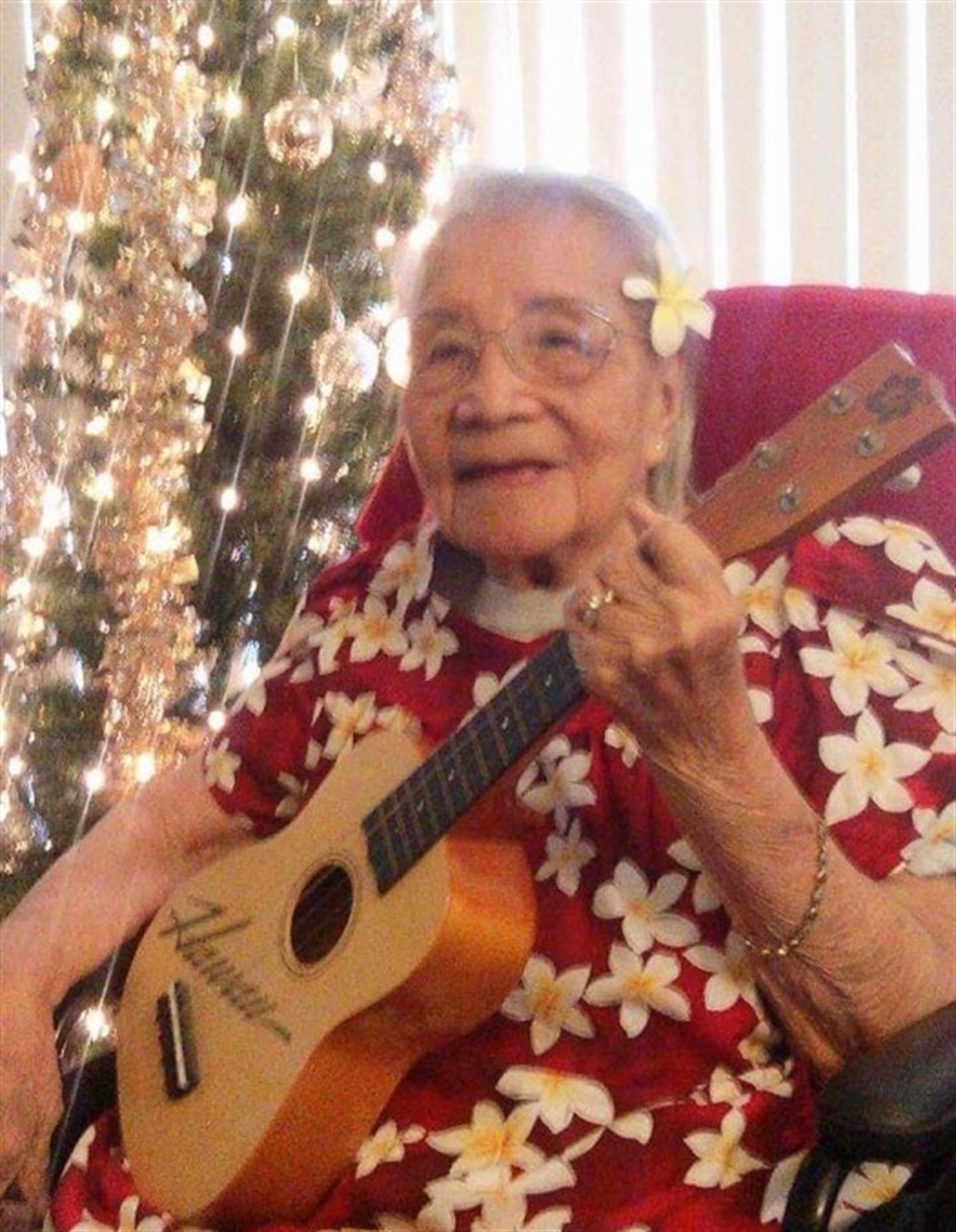 Rosa Gozon Buendia's obituary picture