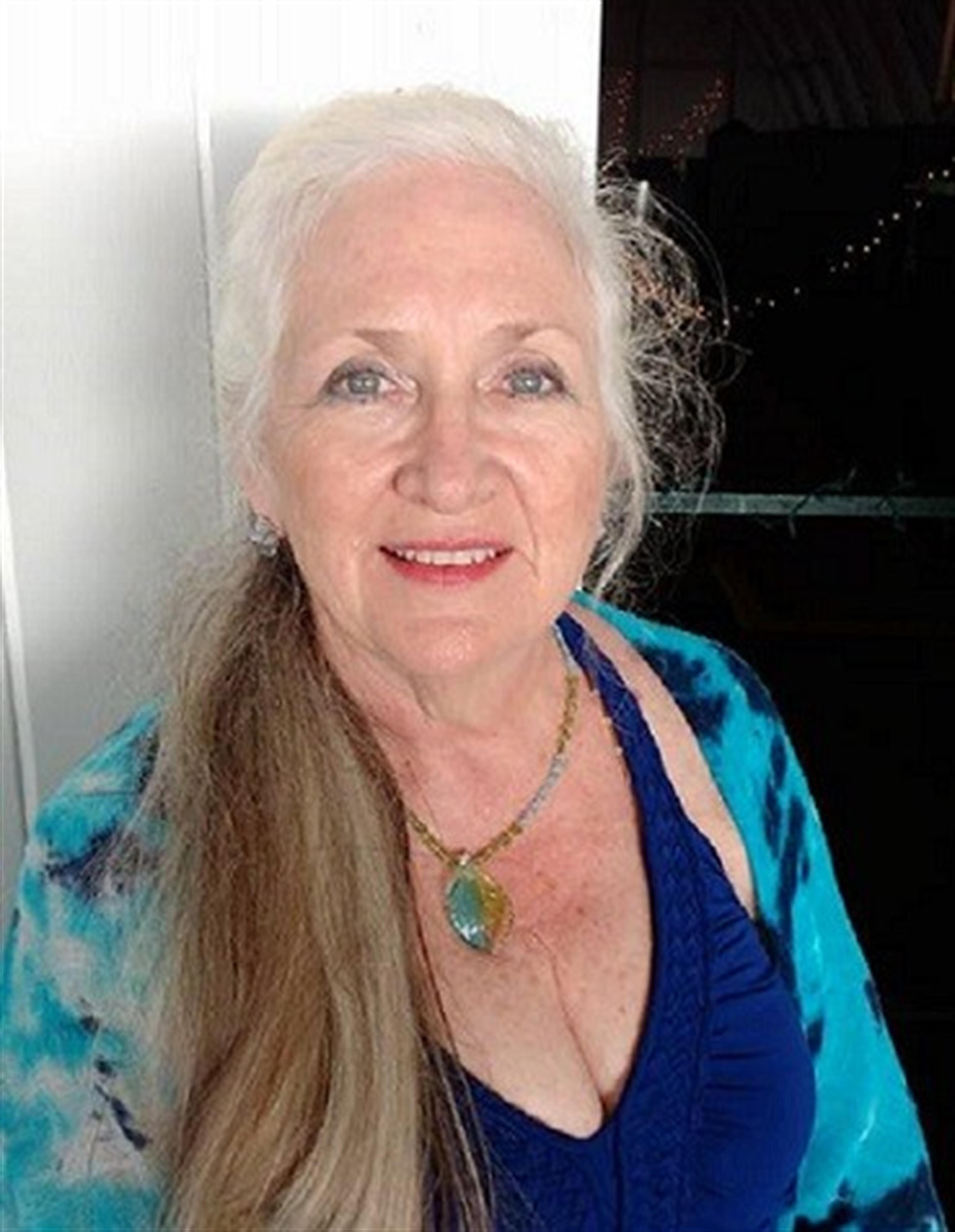 Eve Ahles Hamilton
