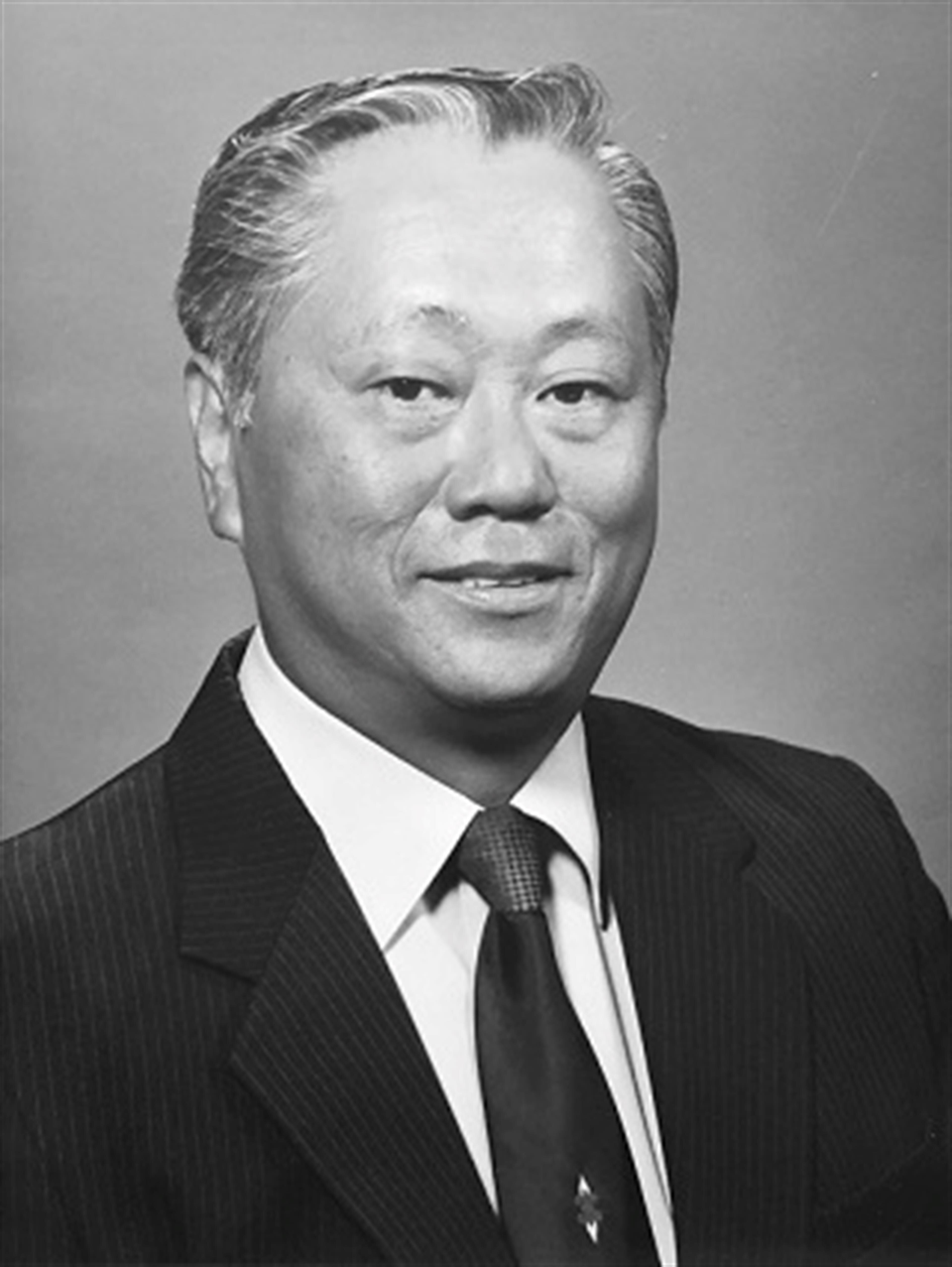 Walter Junichi Minami
