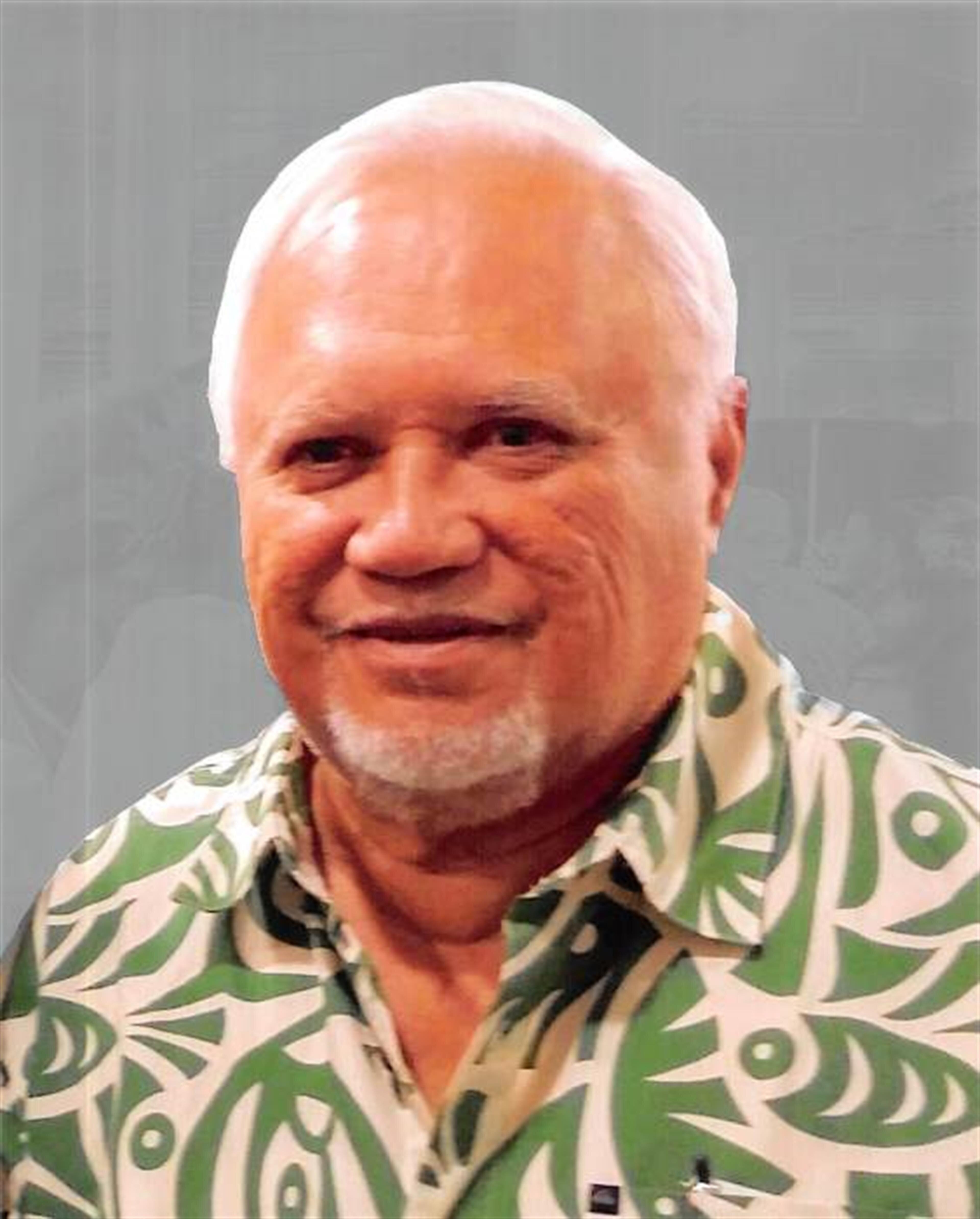 Walter Kanaelehua Hussey Jr.