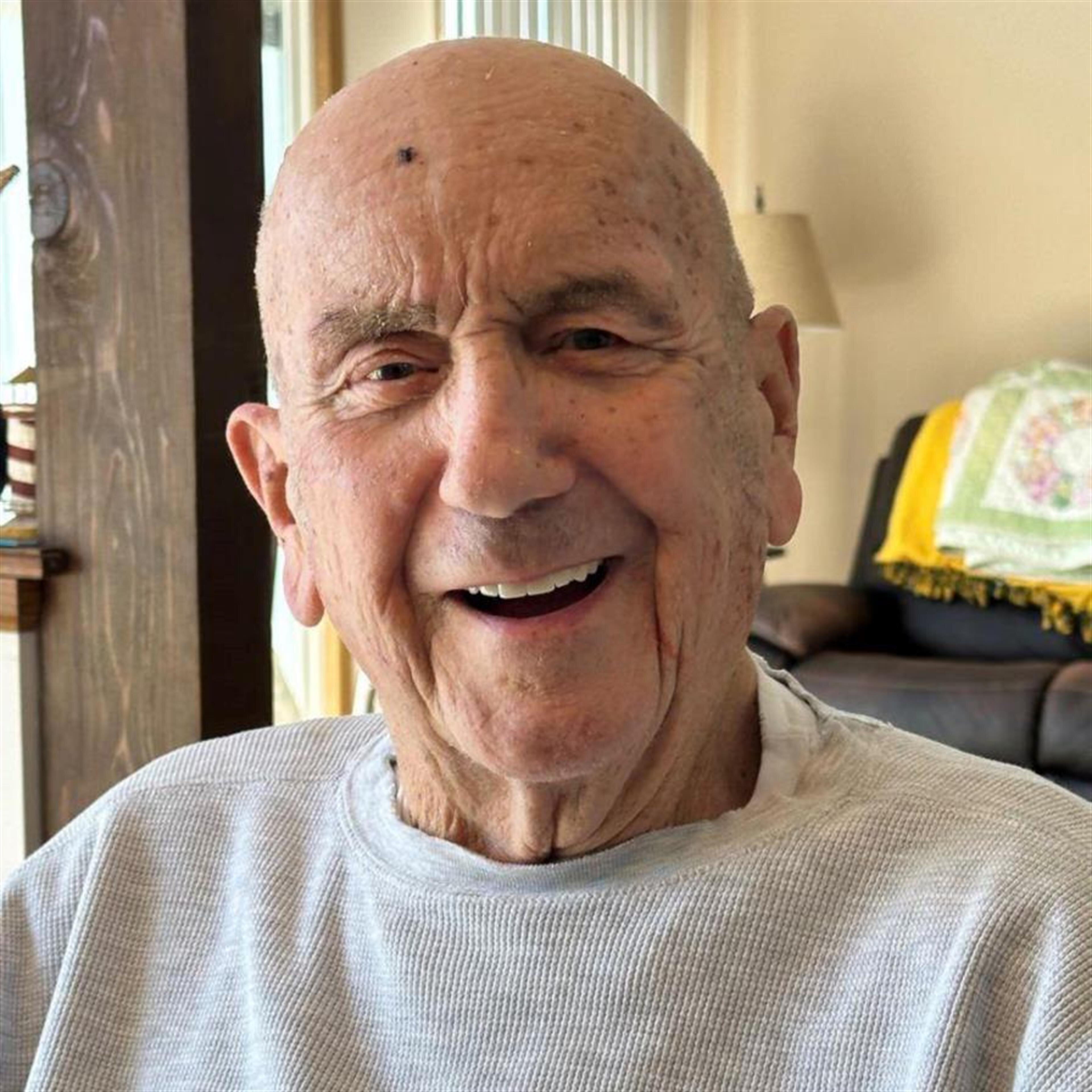 Robert "Bob" Fox (Camdenton)