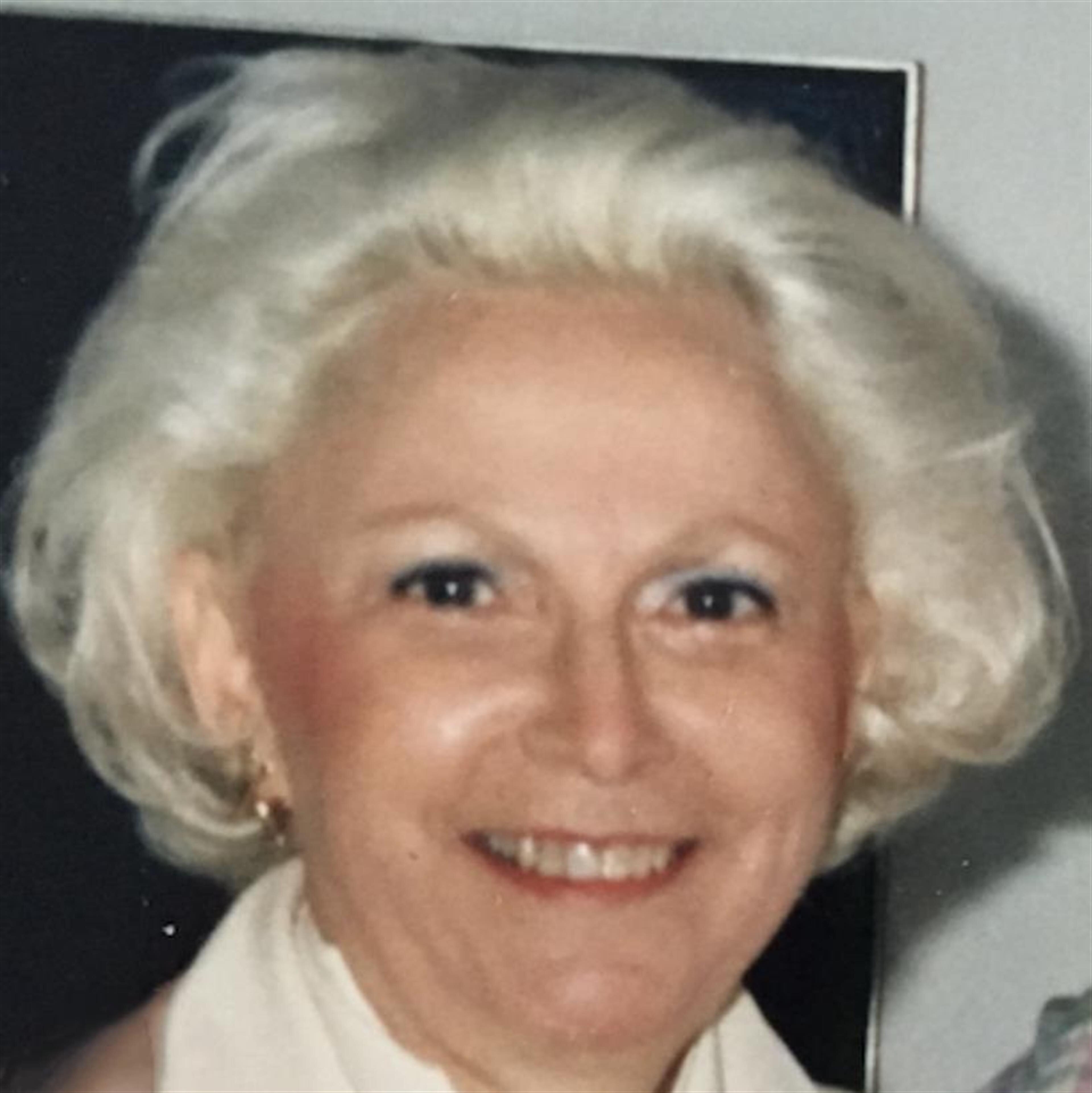 Isabel Lerner