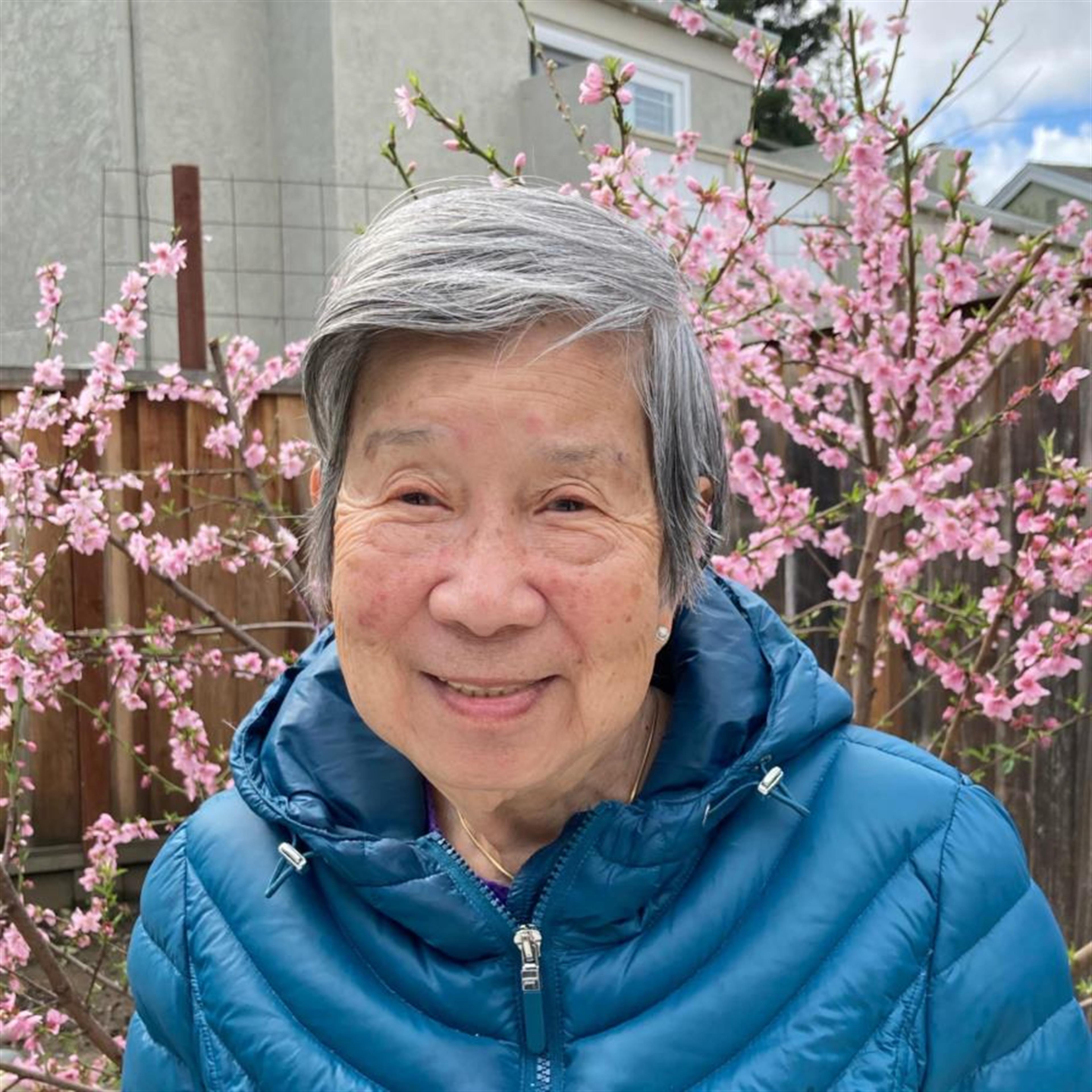 Pauline Pui Wun Lam's obituary picture