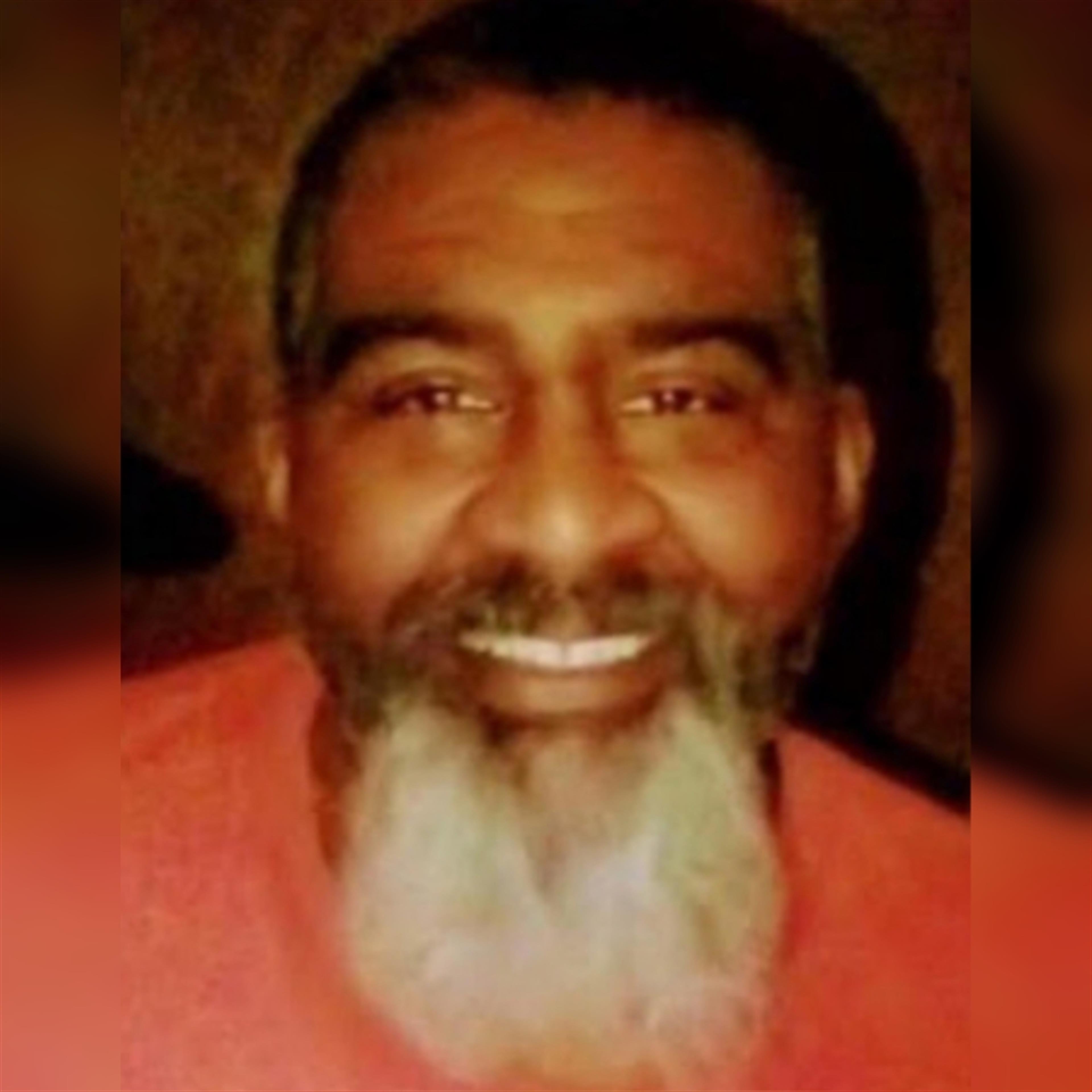 Charles William Davis, III