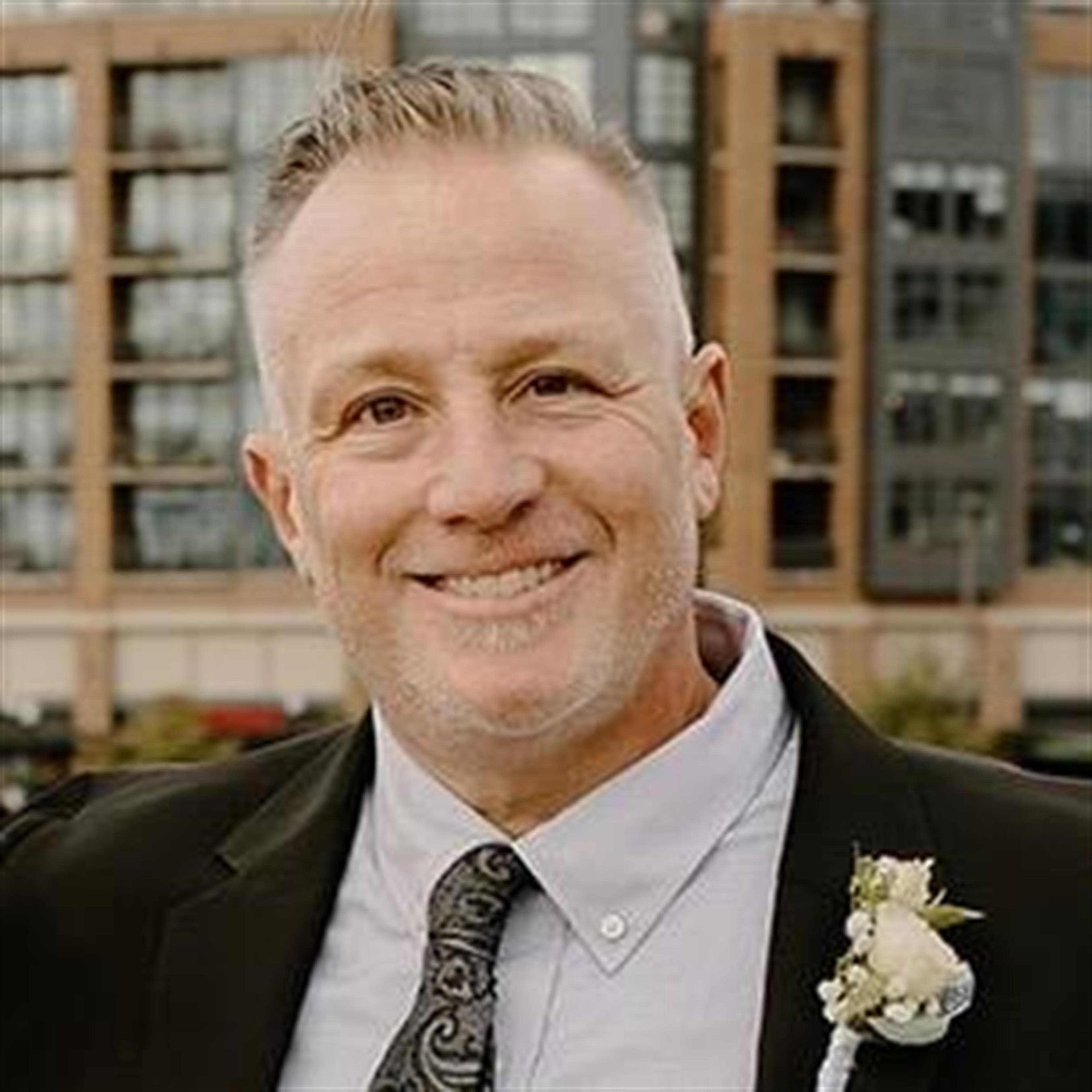 Michael Klobusnik