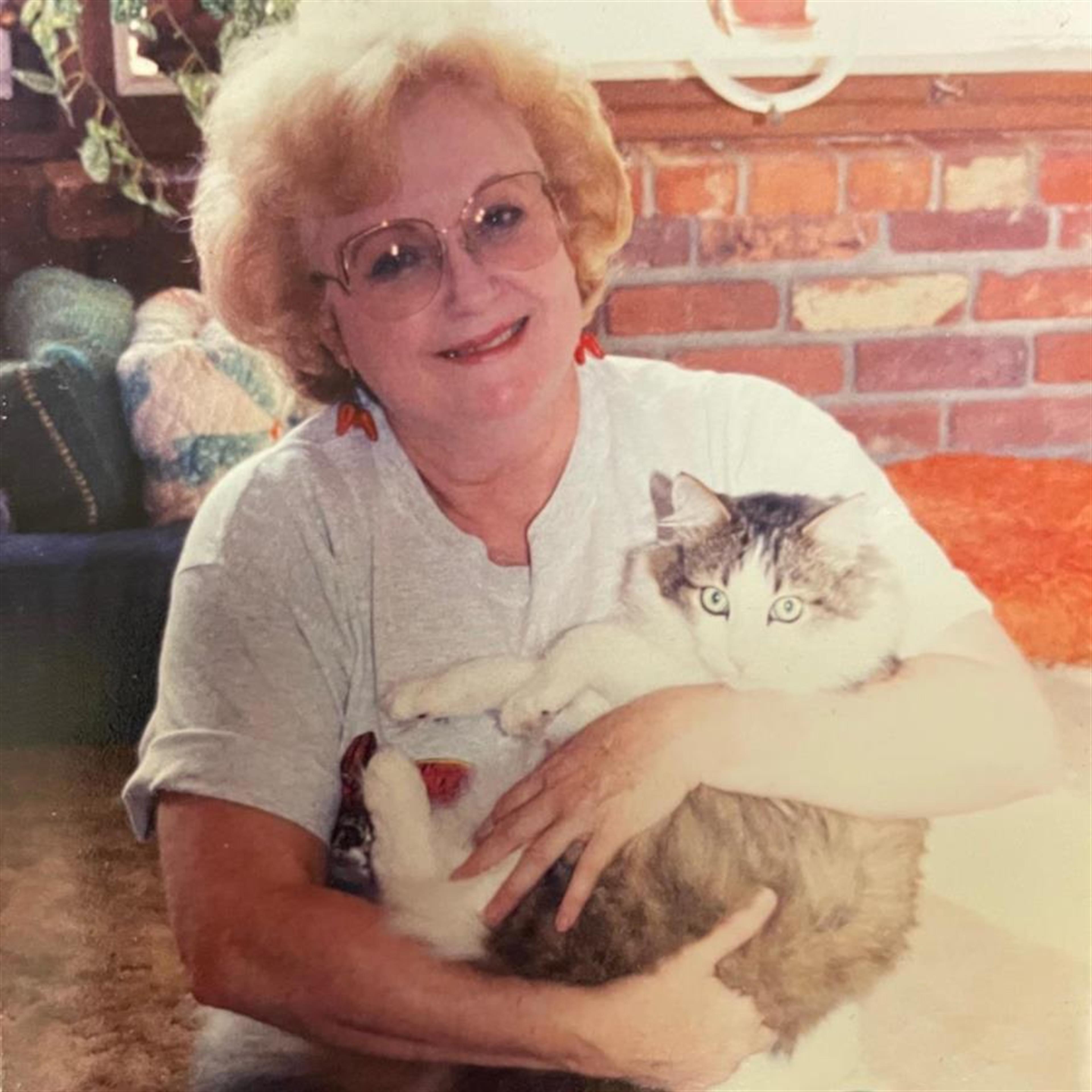 Twila Maxine Nauss' obituary picture