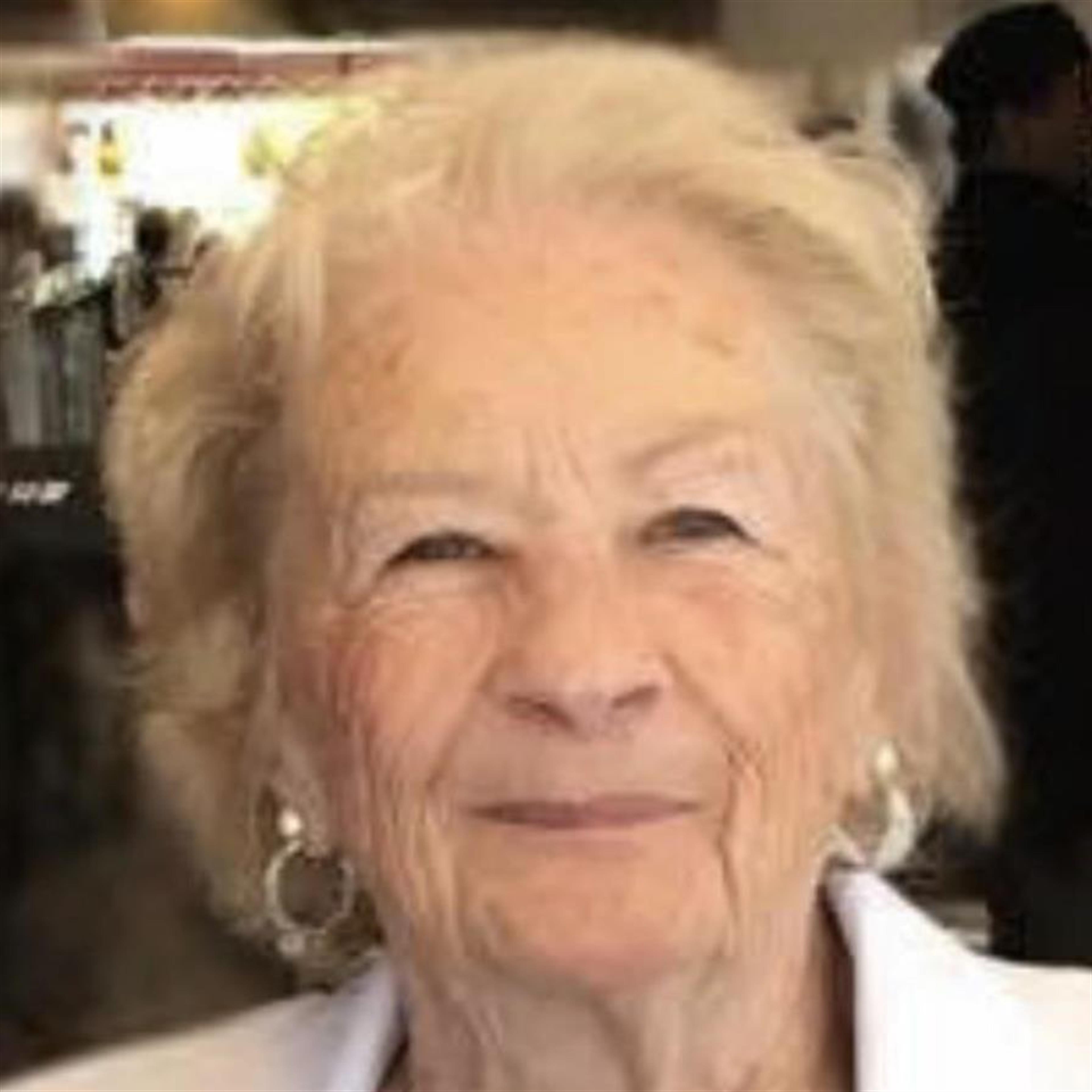 Donna Mae Mendes