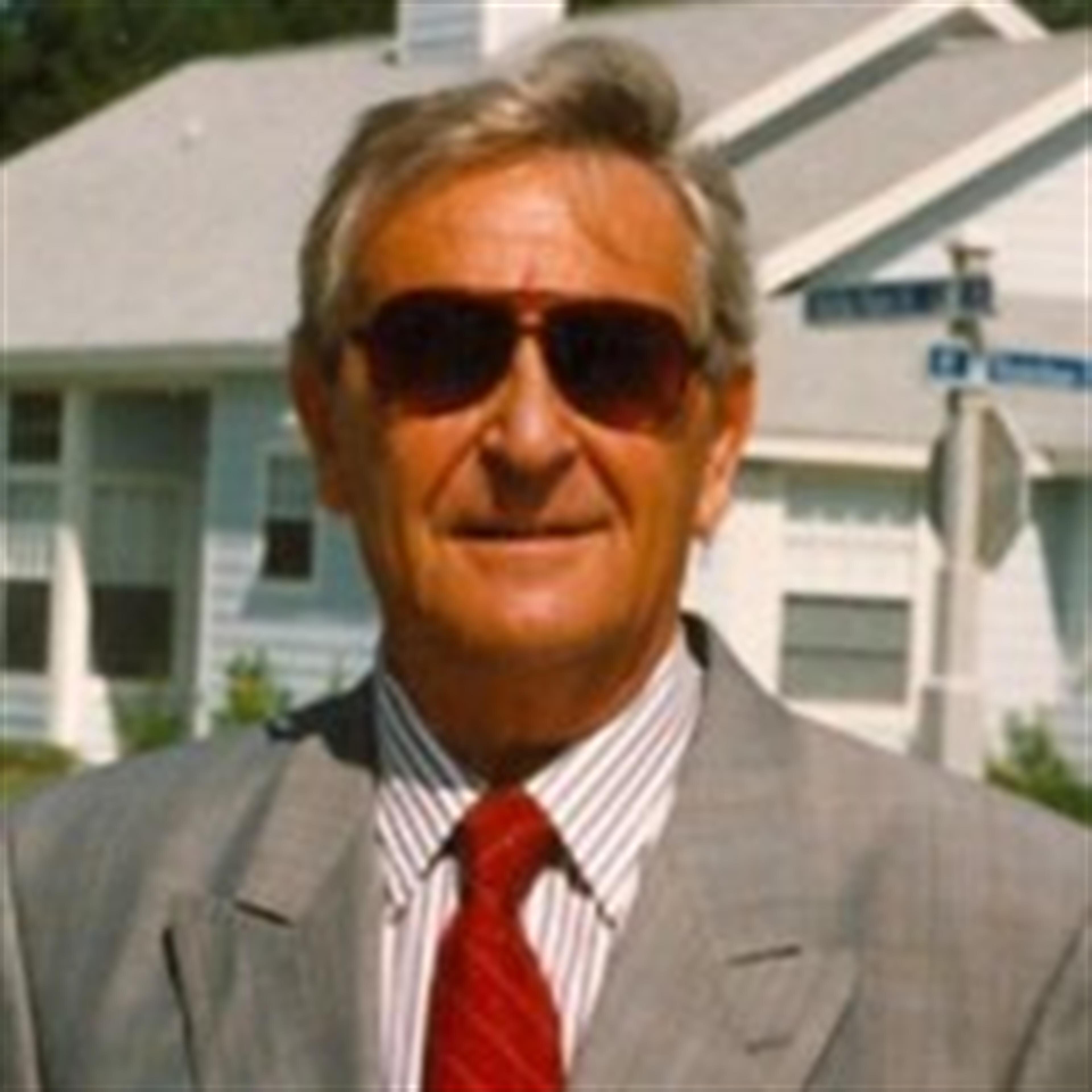 Mr. Jan G. VanderSluis