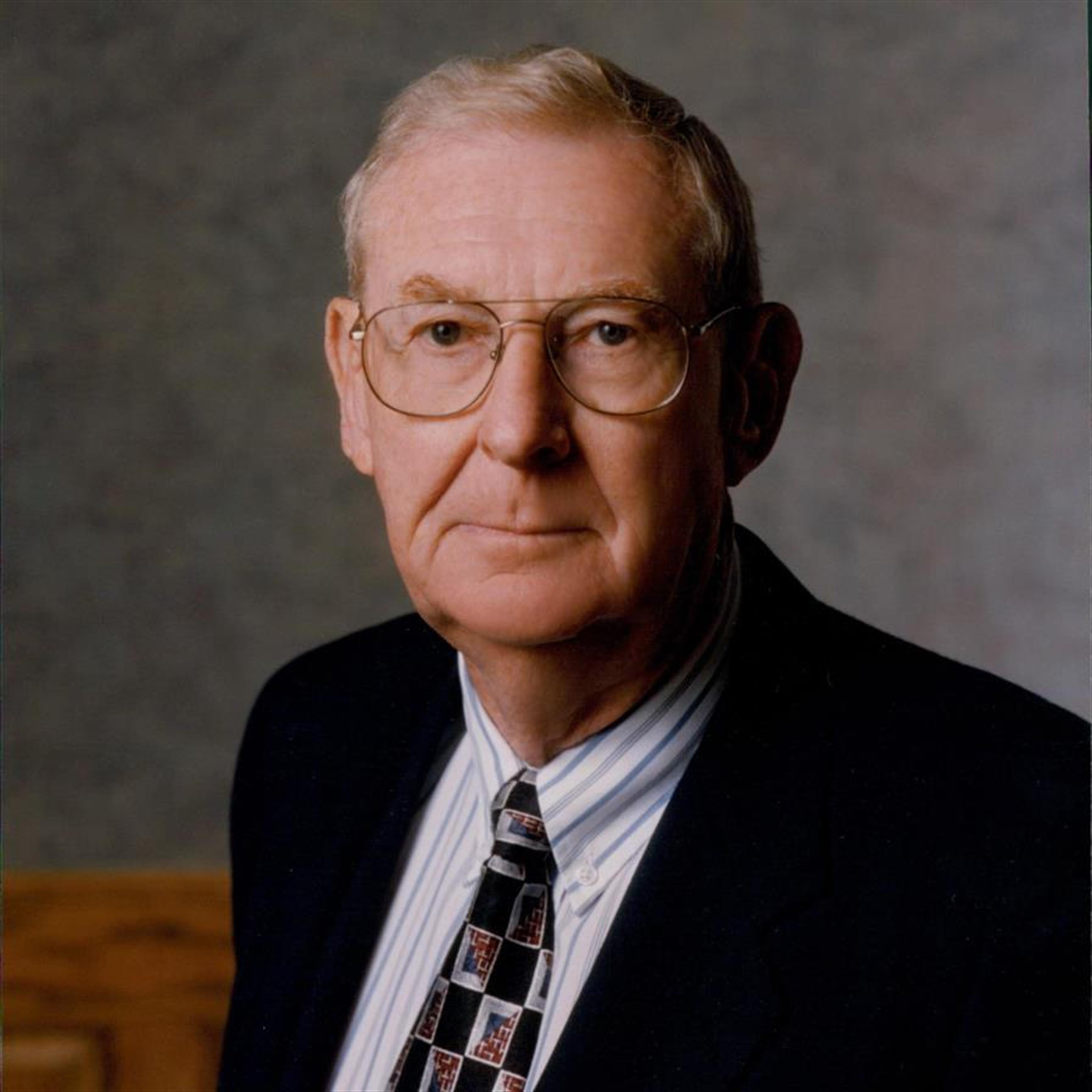 Dr. Joe Ben Shelton (Bolivar)'s obituary picture