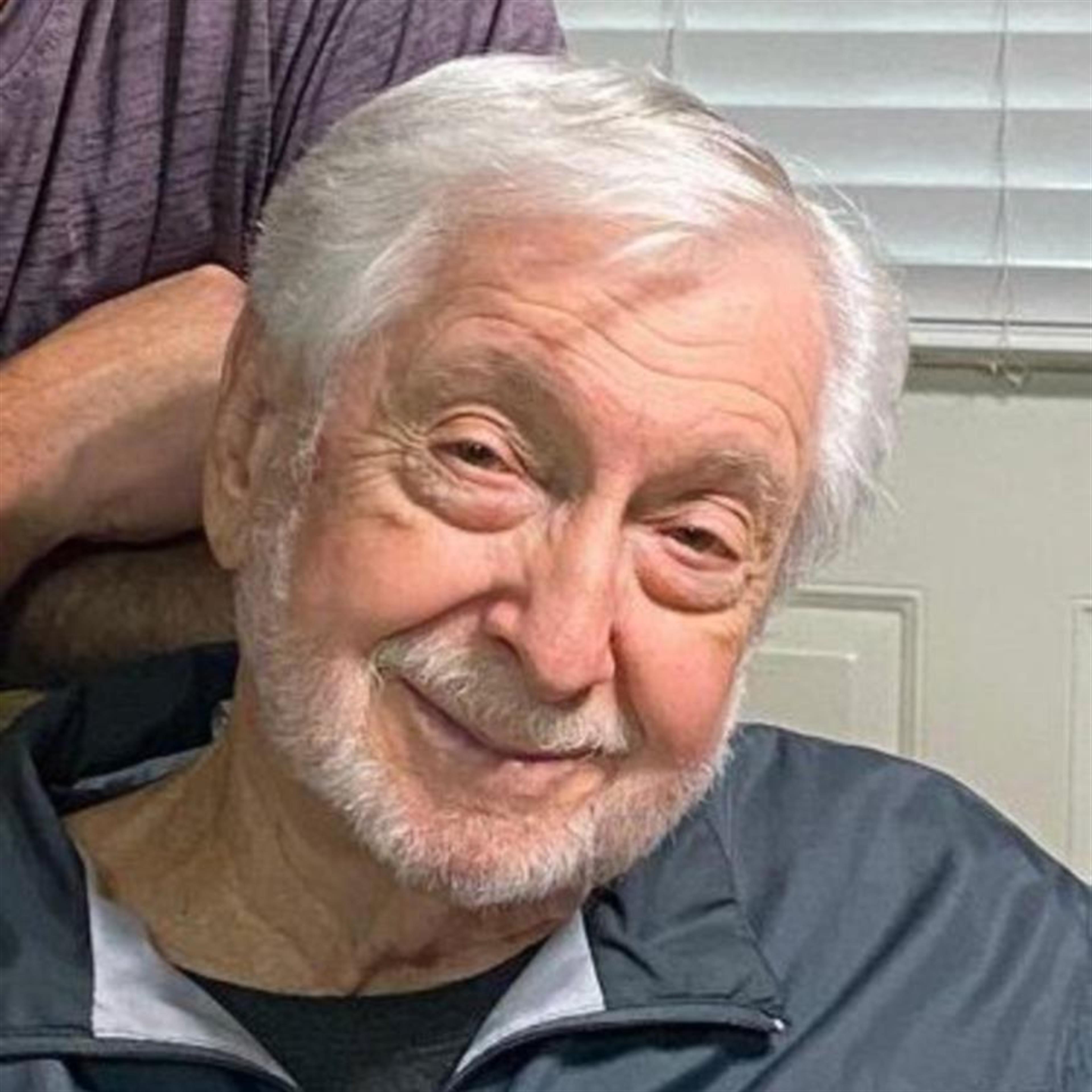 Earl S. Bradshaw's obituary picture