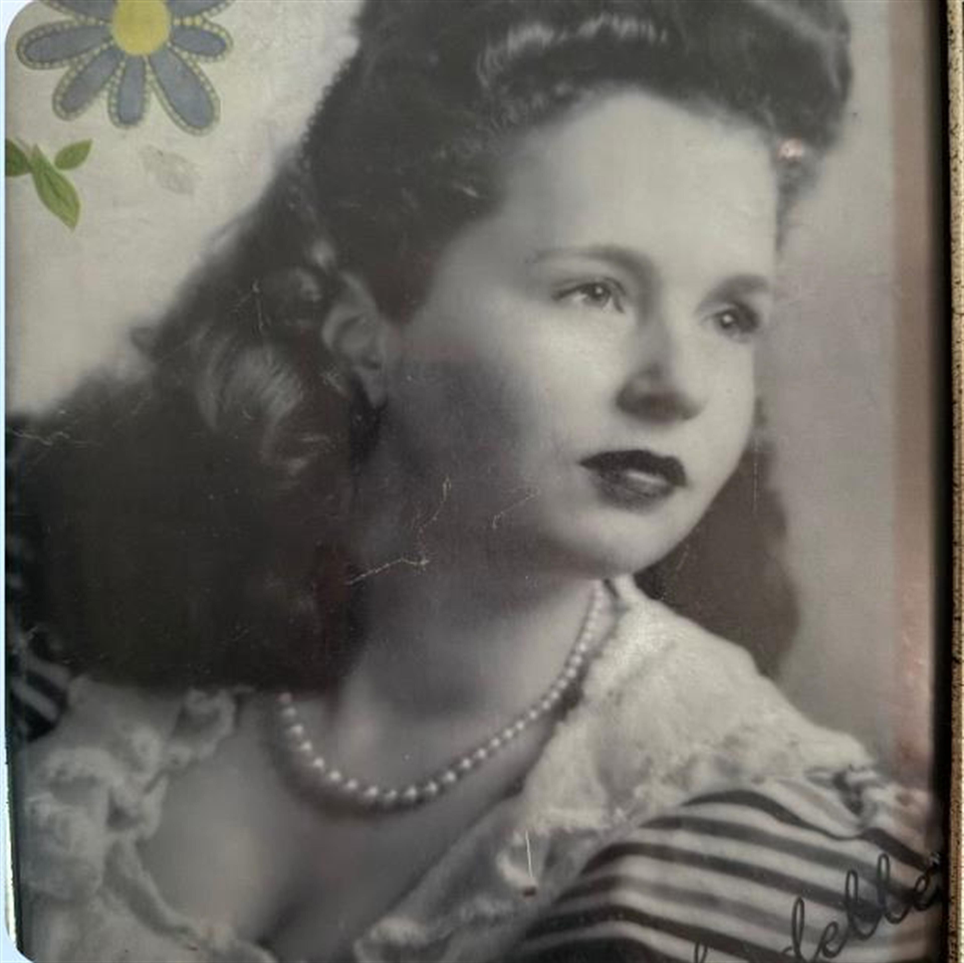 Ladelle Raley Reynolds