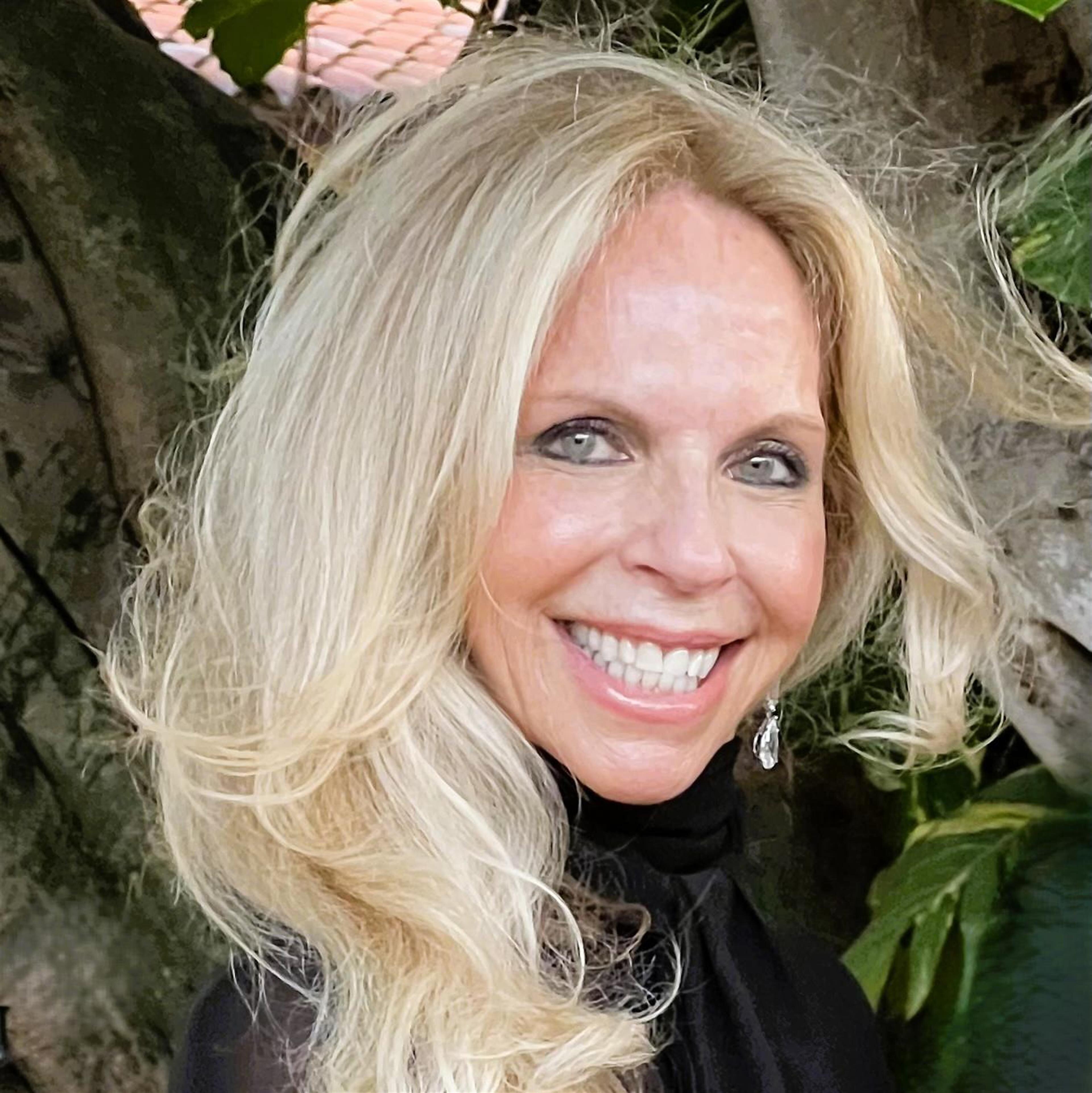 Sheila Slewett