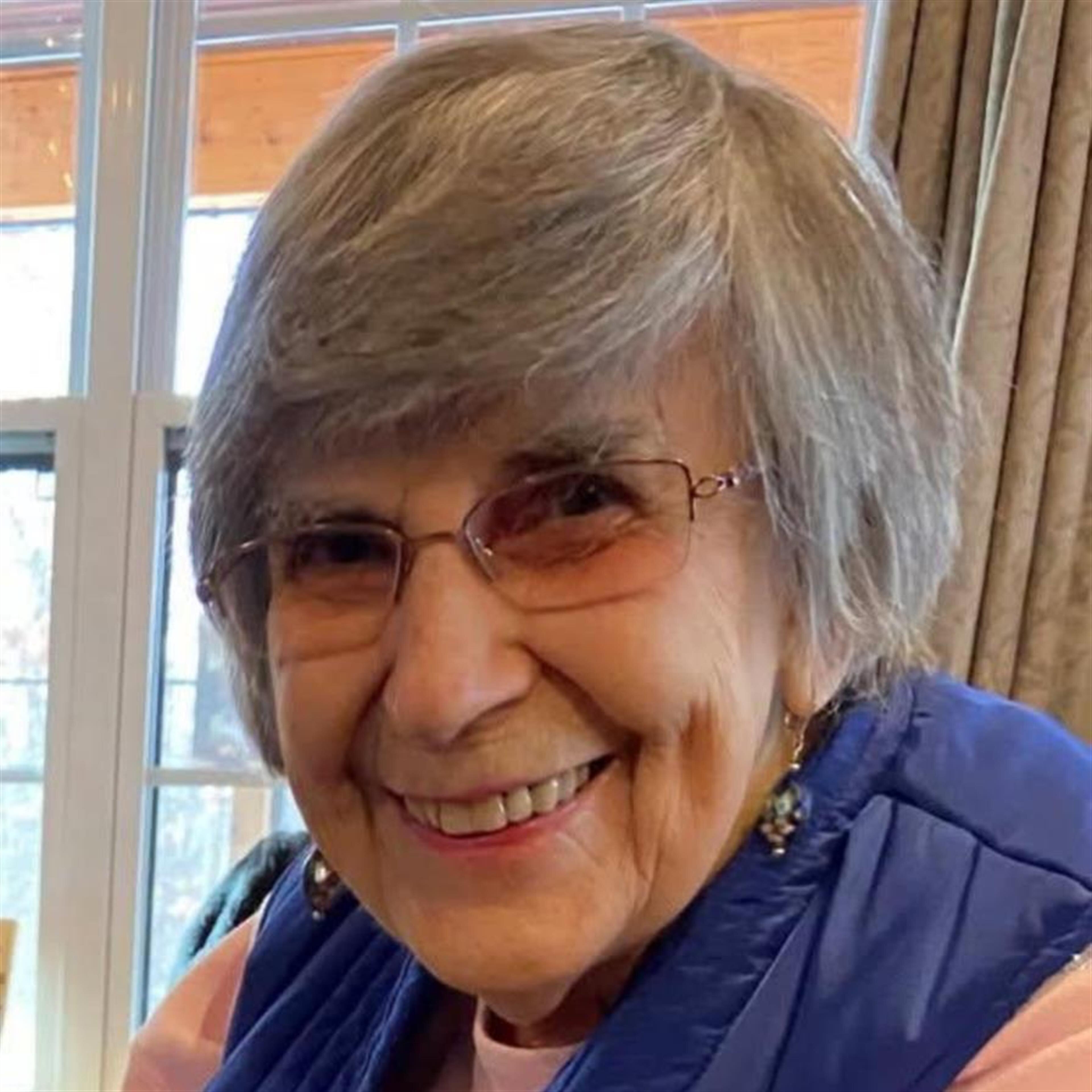 Virginia Lee Stauffacher (Bolivar)