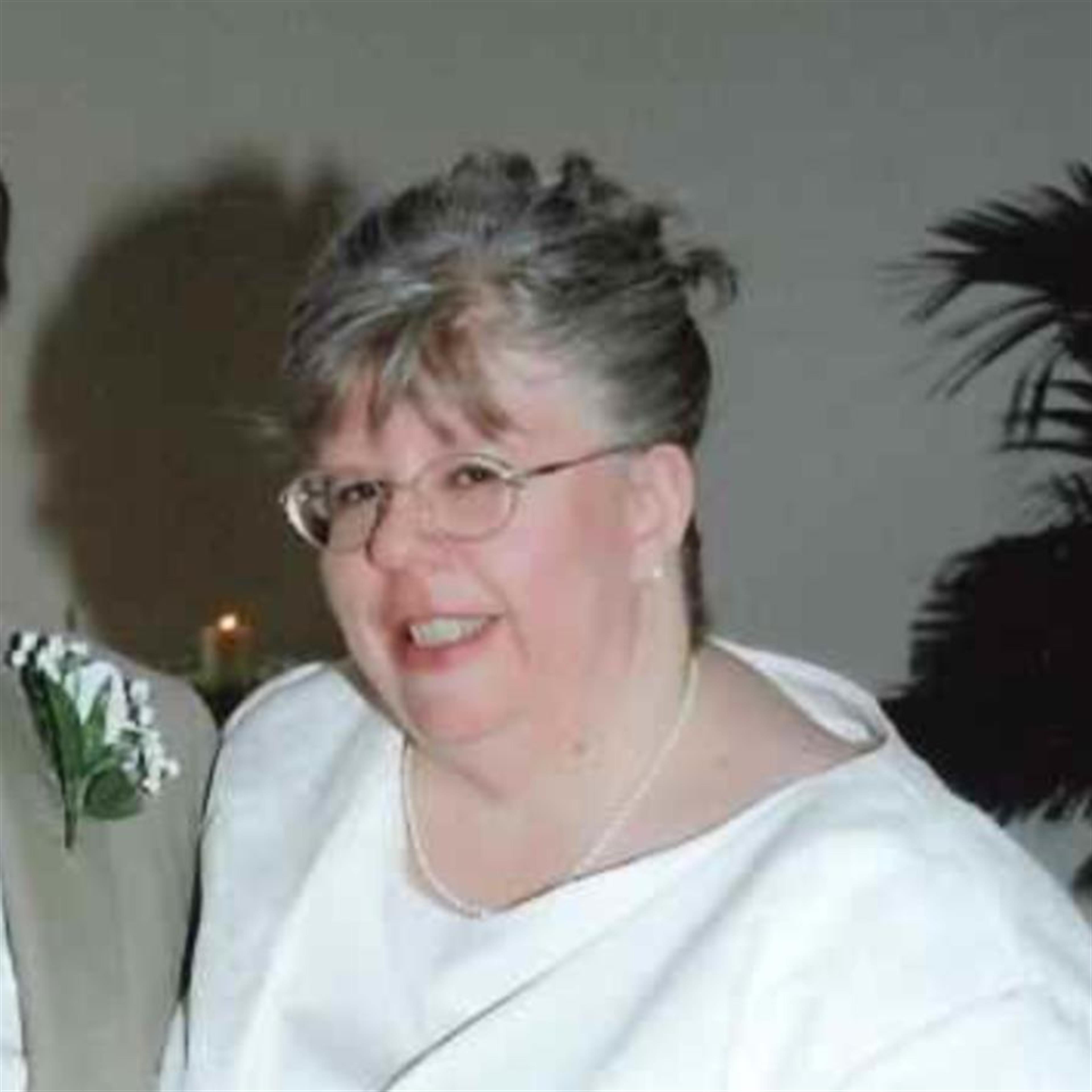 Linda Lewis-McKee's obituary picture