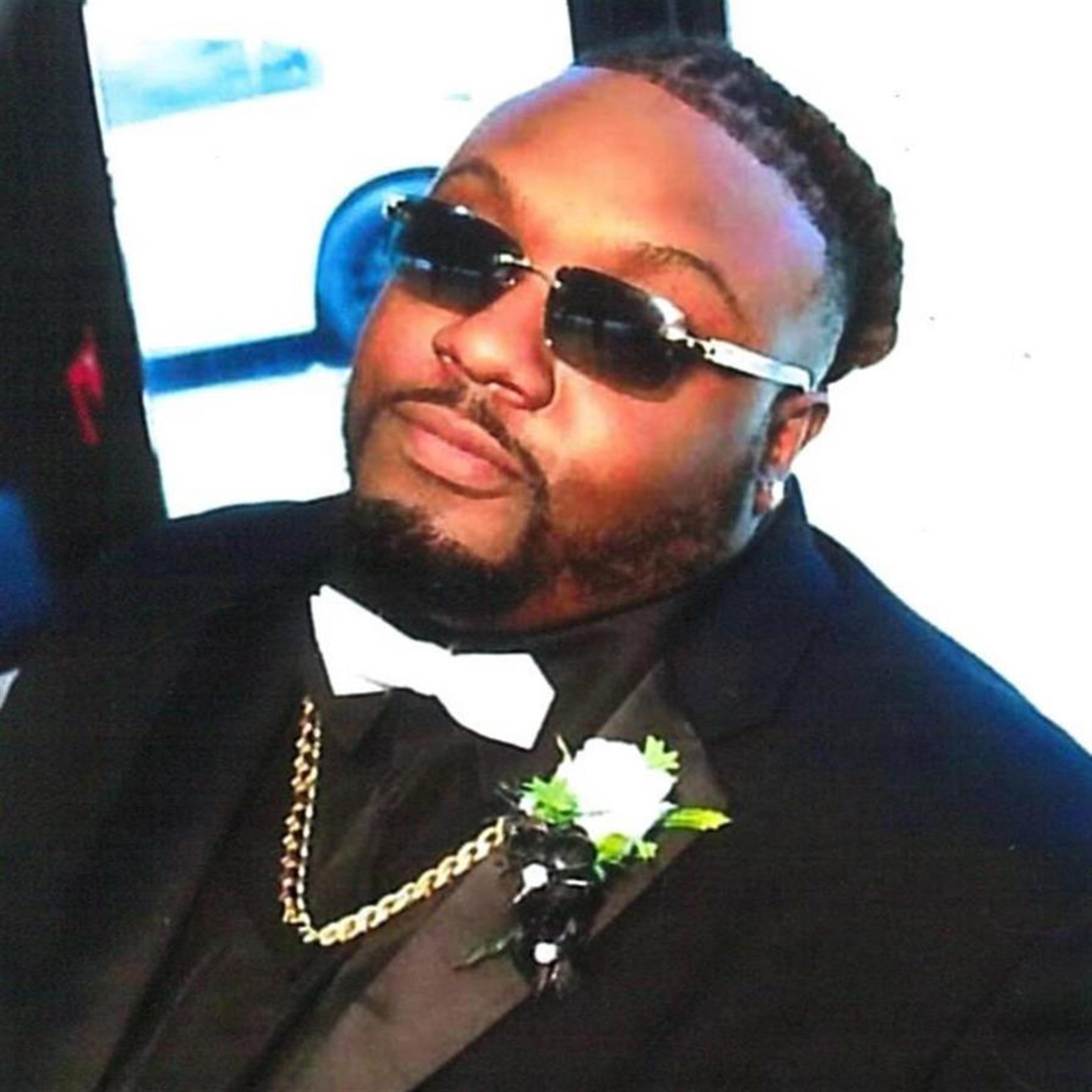 MR. RANDALL JAMAL LEWIS