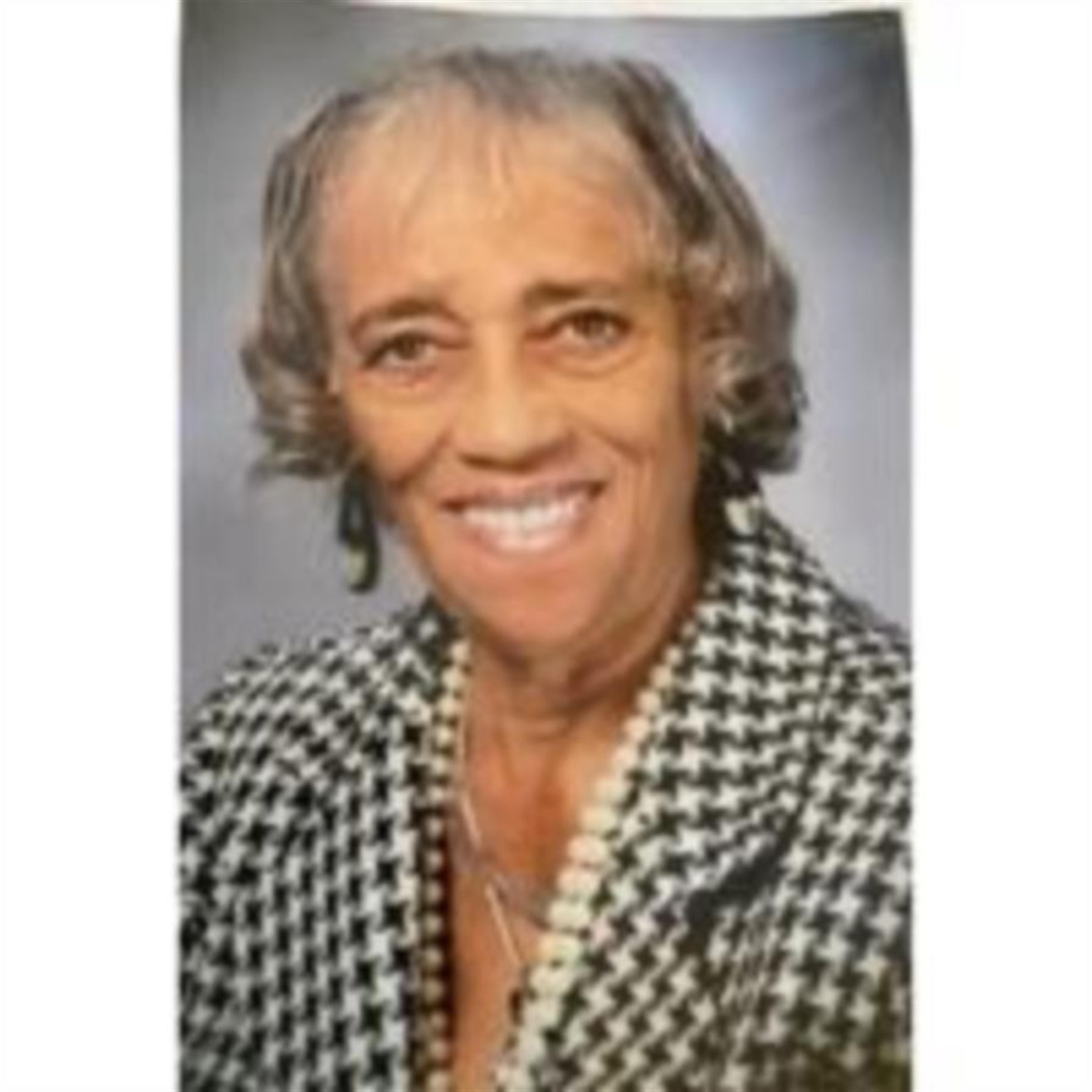 Dorothy W. Callwood's obituary picture