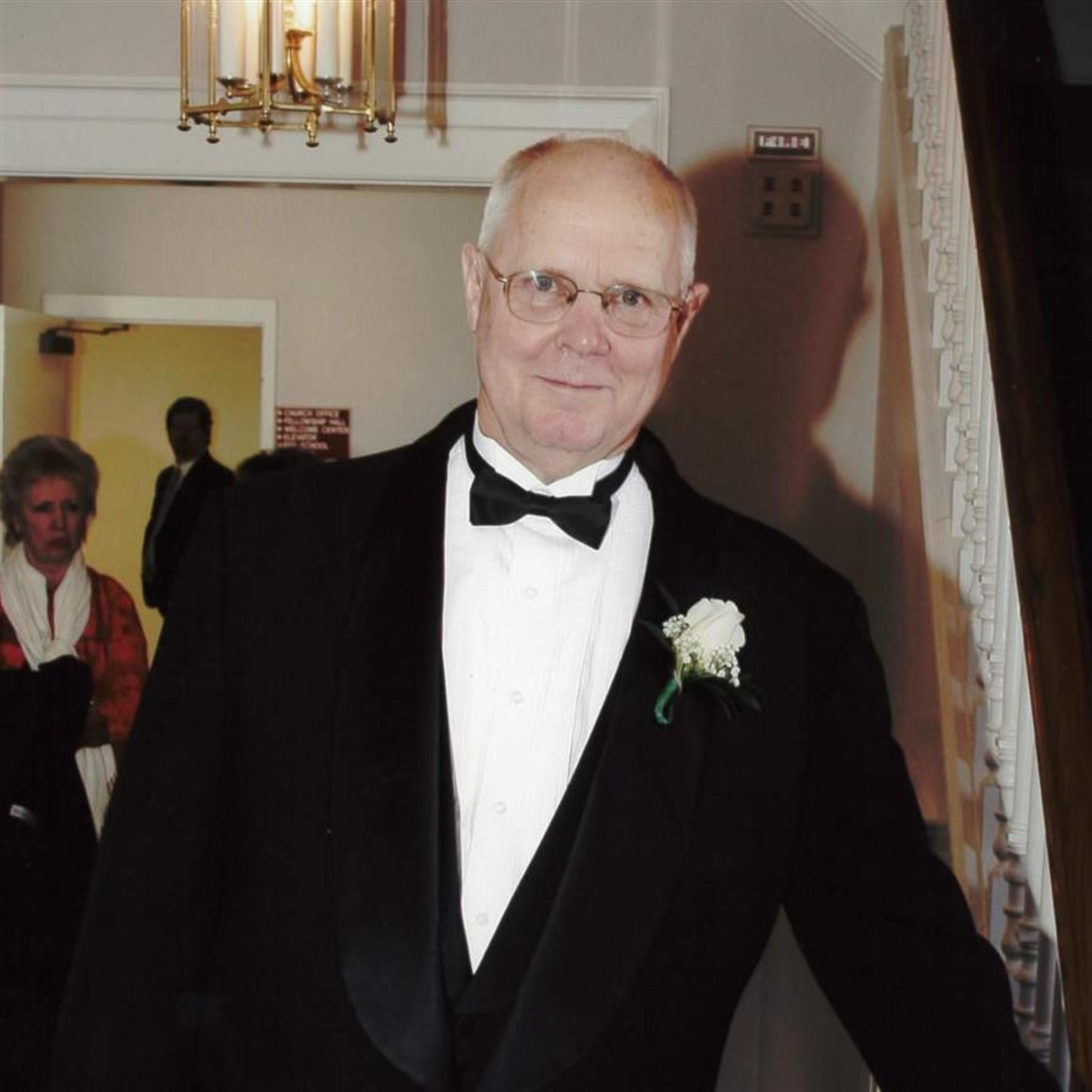 Mr. Richard "Dick" Charles Underkofler's obituary picture