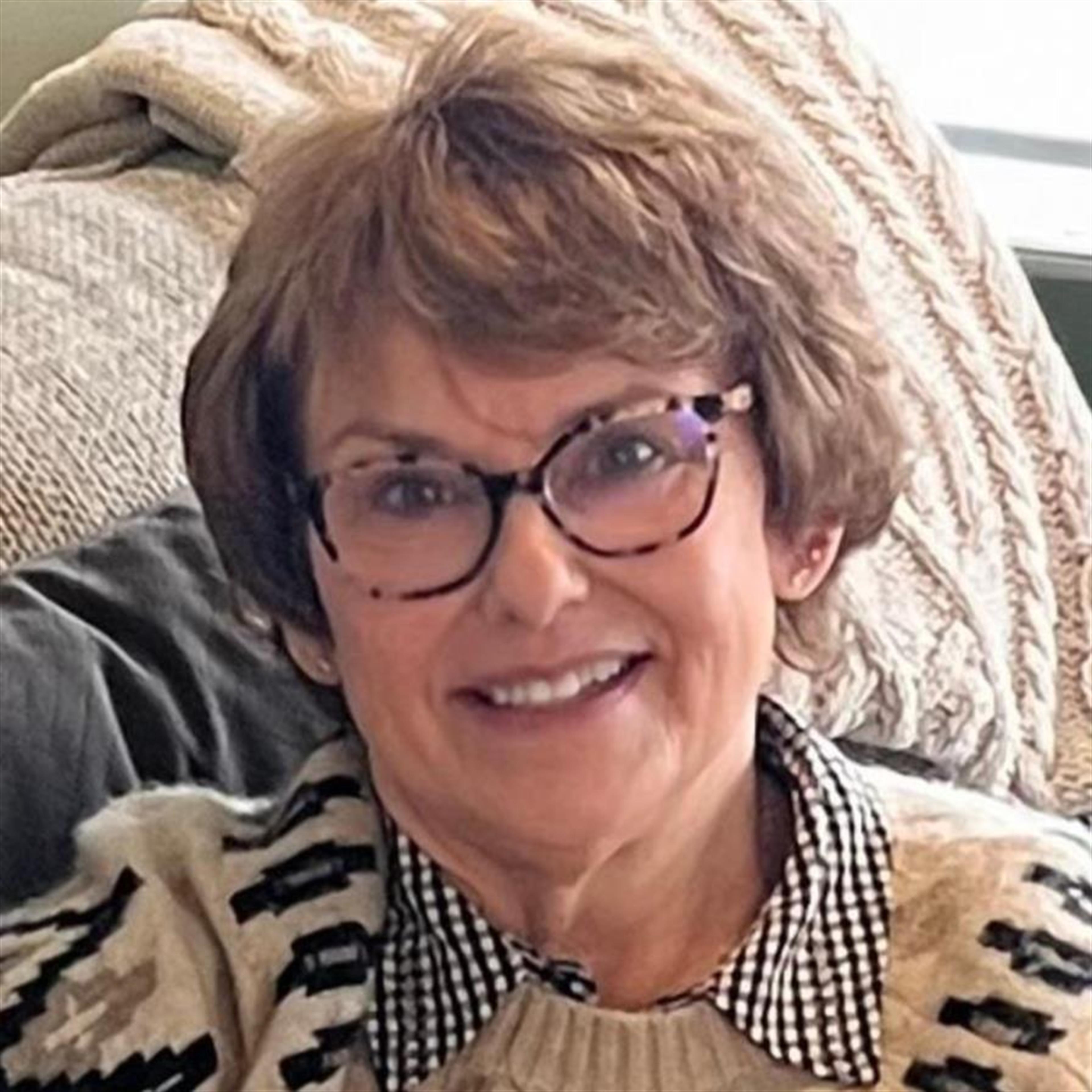 Robyn Lynette Etz's obituary picture