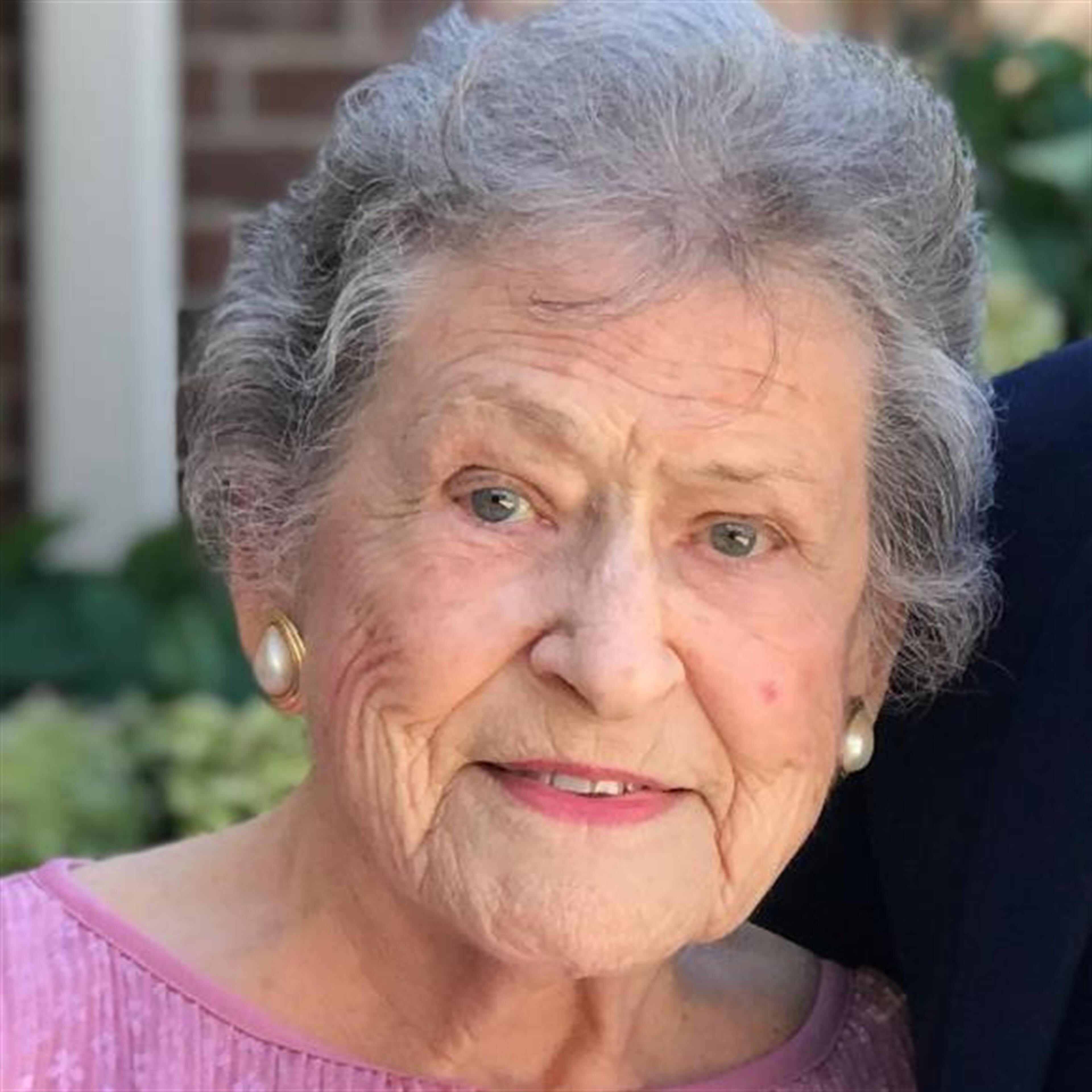 Donna Mae Brewster