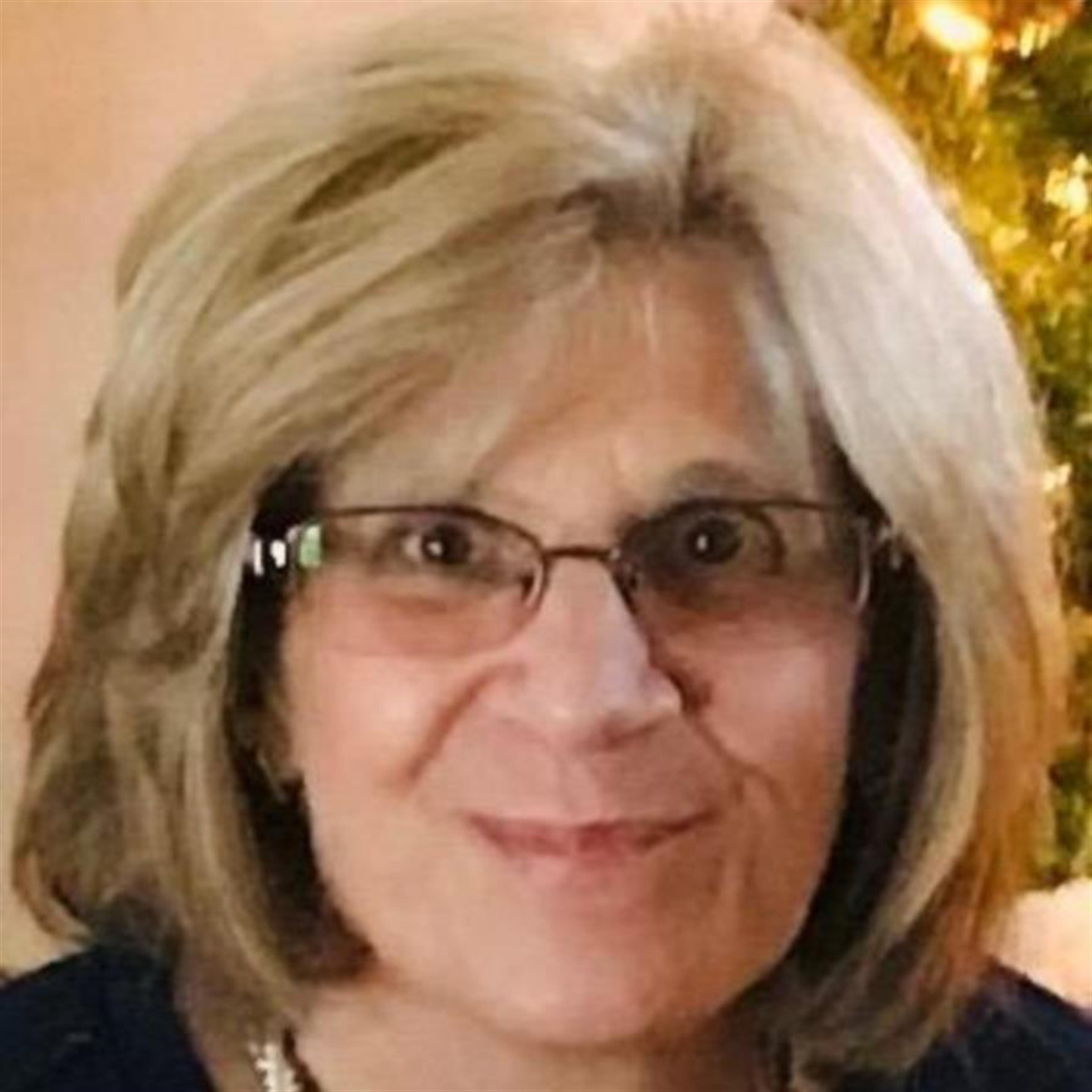 Elizabeth "Becky" Darlene Howell Hargrove