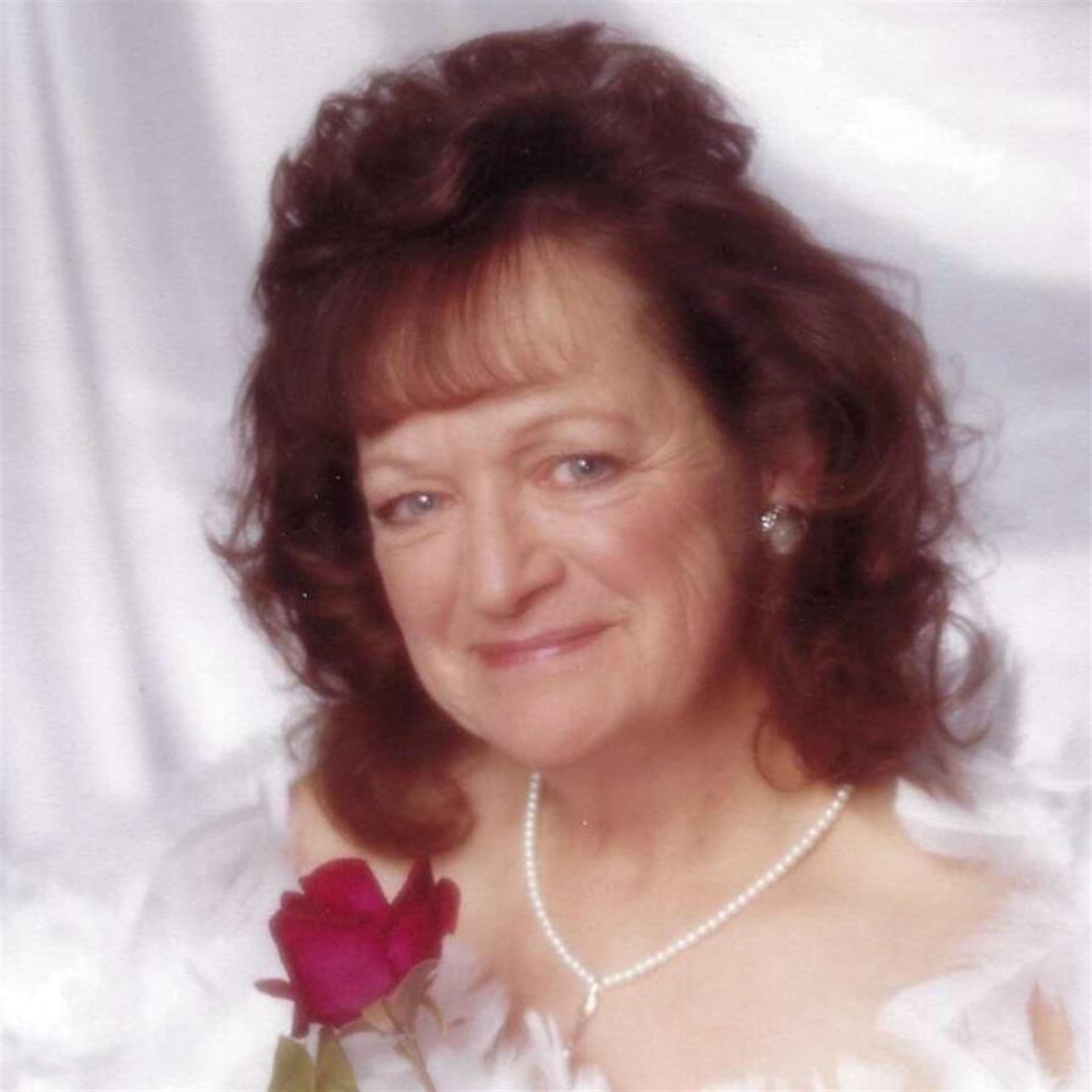 Linda Lee Qualls