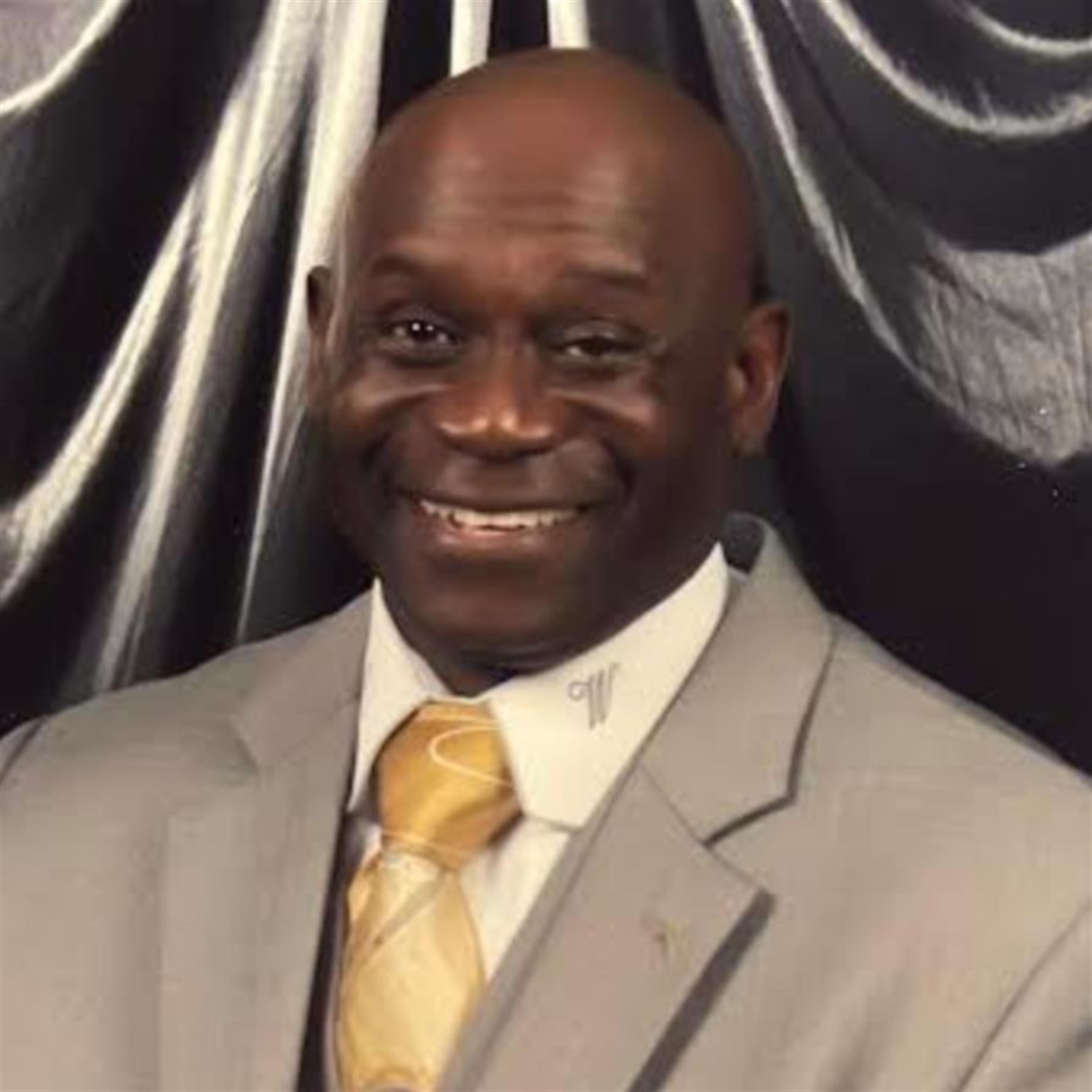 Mr. William Daniel "Bill" Watson's obituary picture