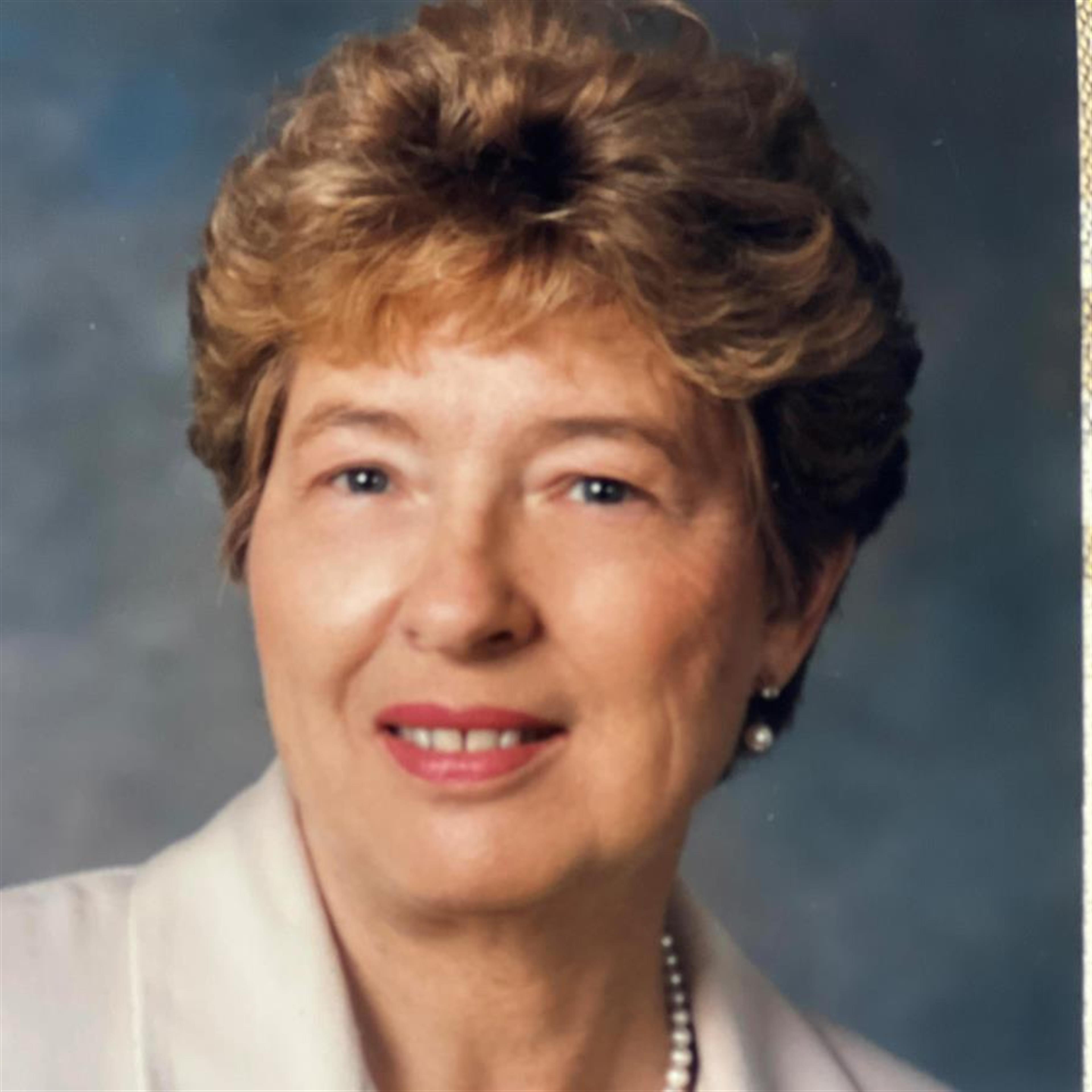 Mary Louise "Lou" Potter