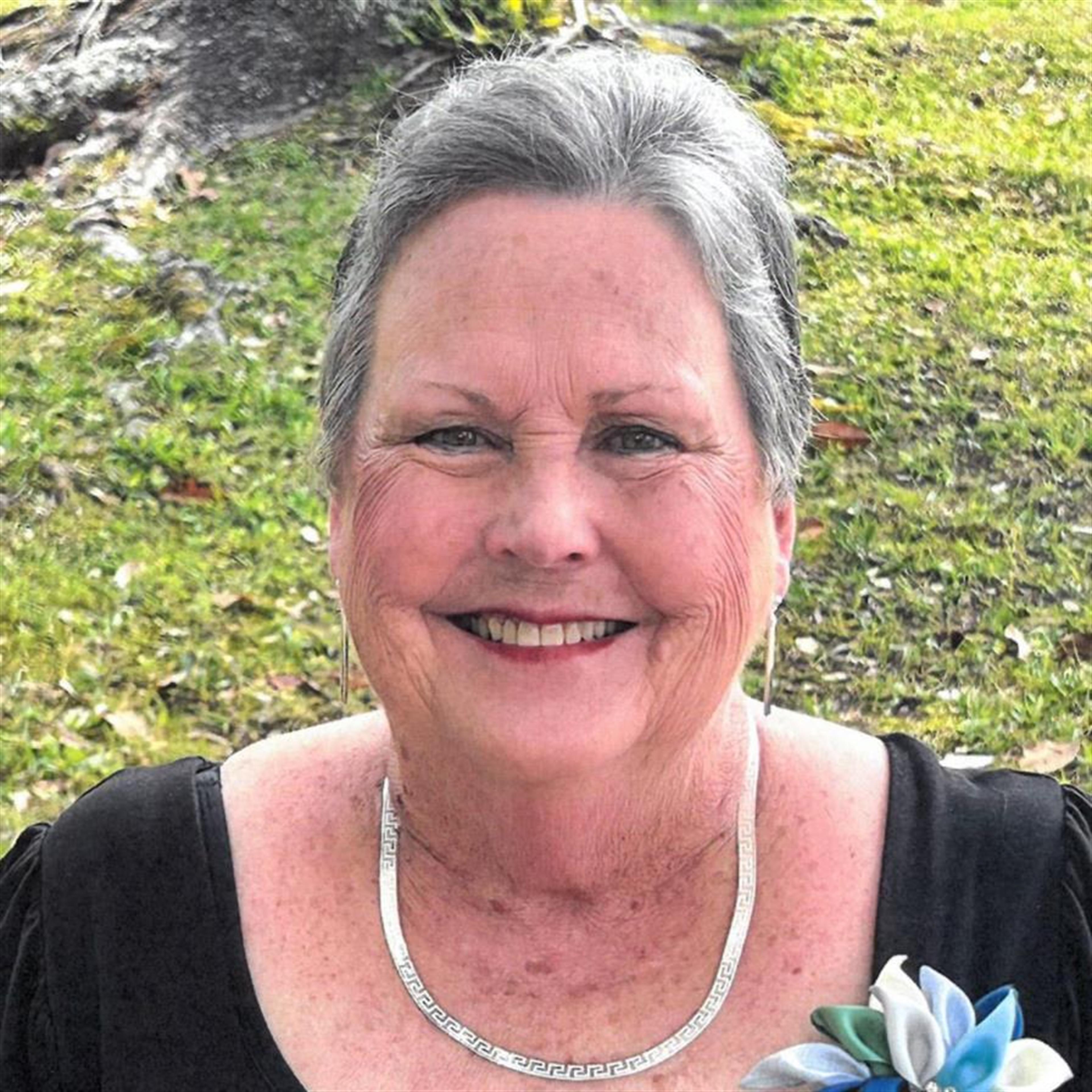 Merlyn "Lyn" Ida Collins Weixel