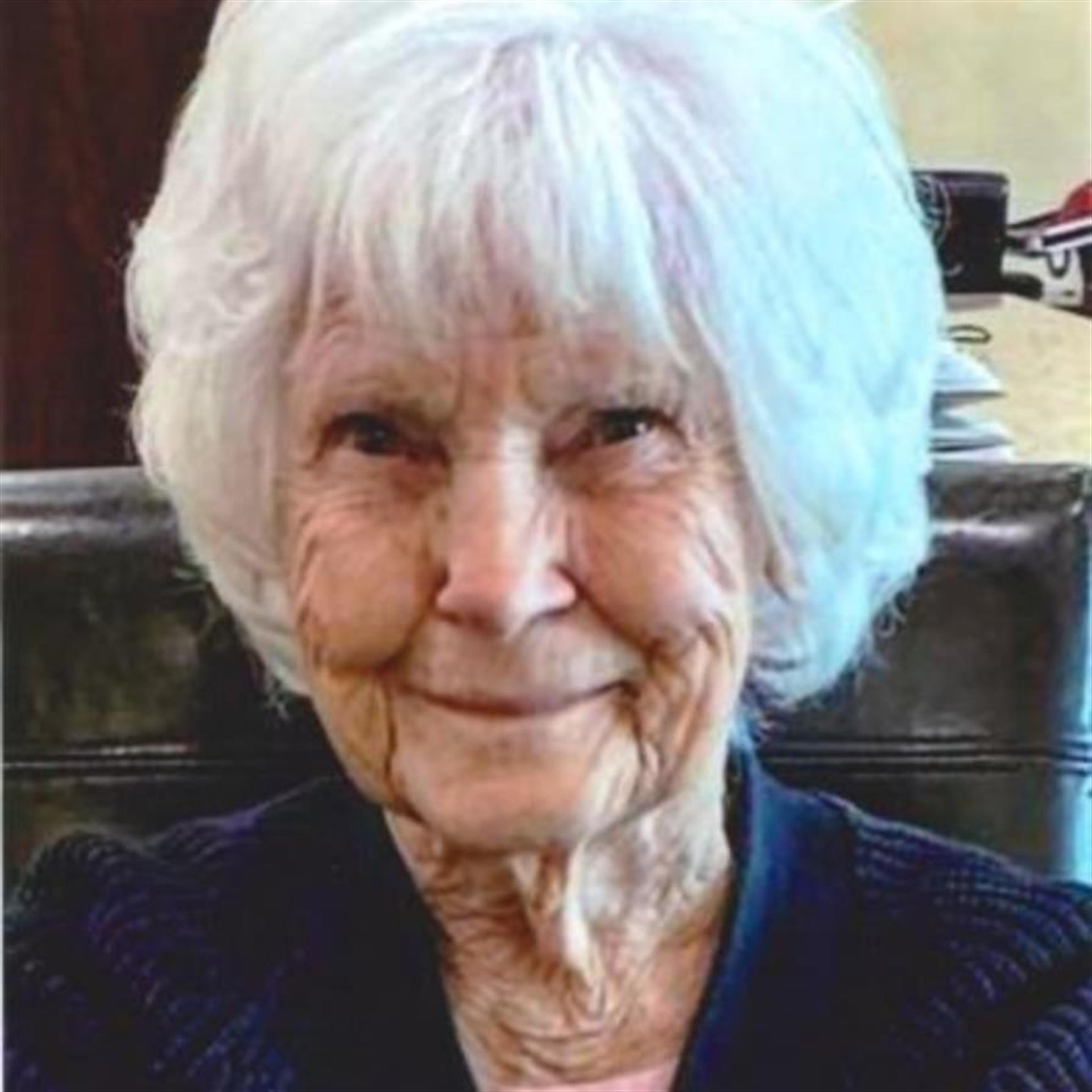 Evelyn Juanita Whitten