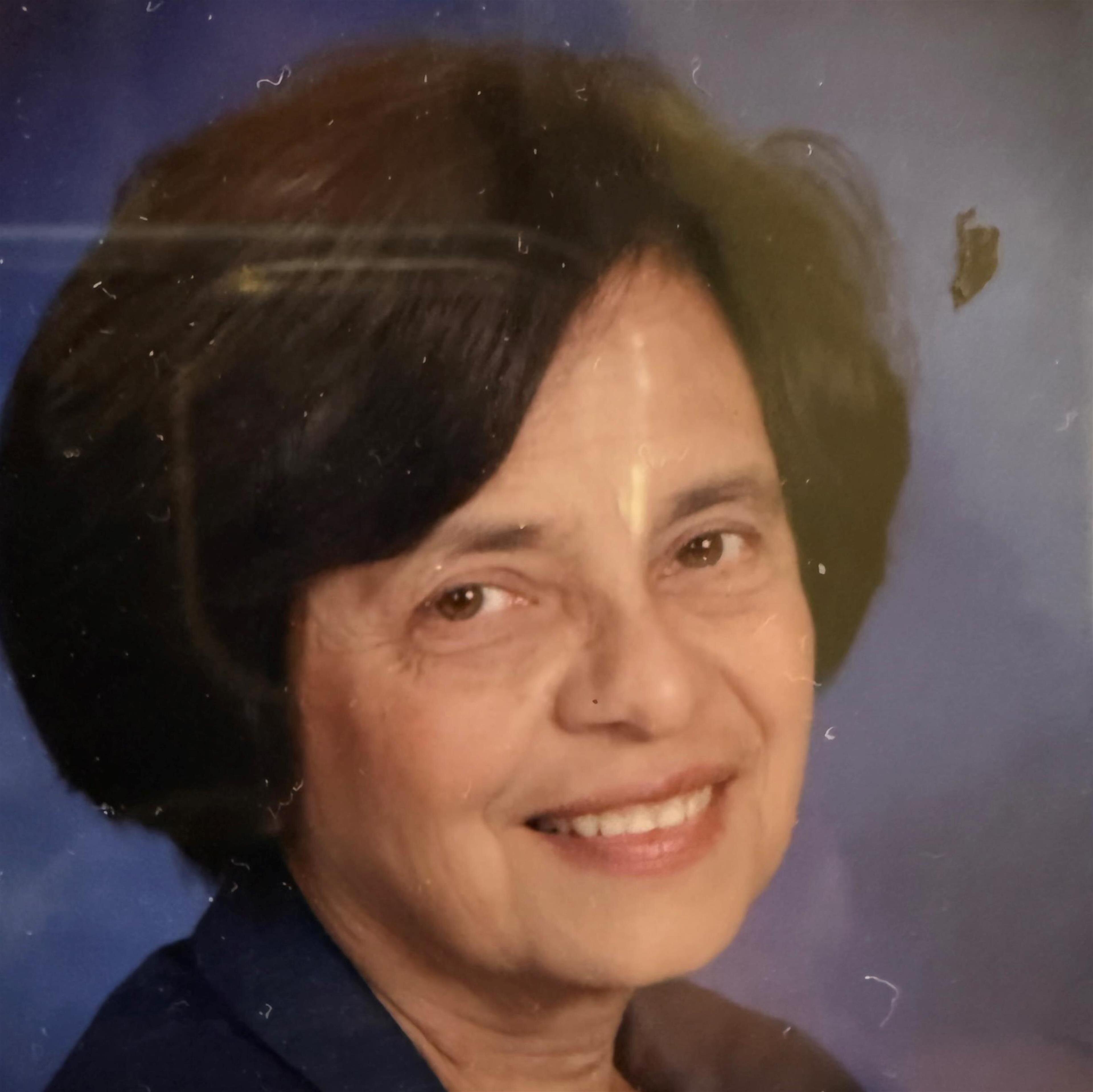 Mirna B. Cabrera