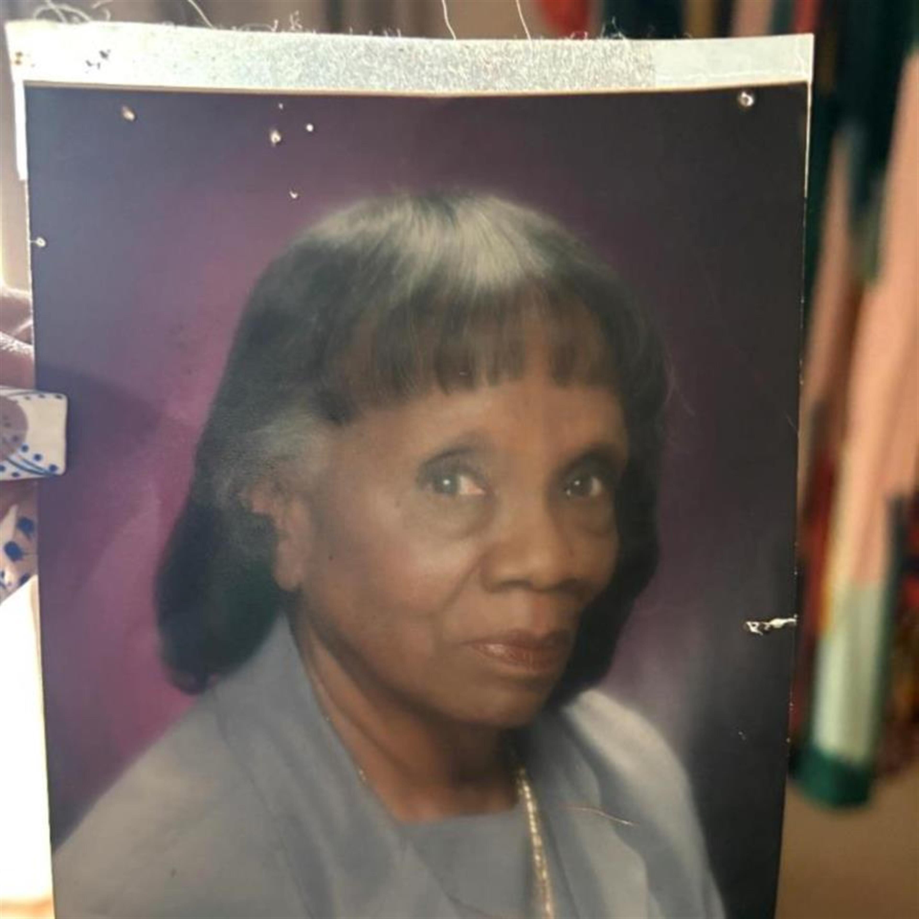 Lela Mae Charles
