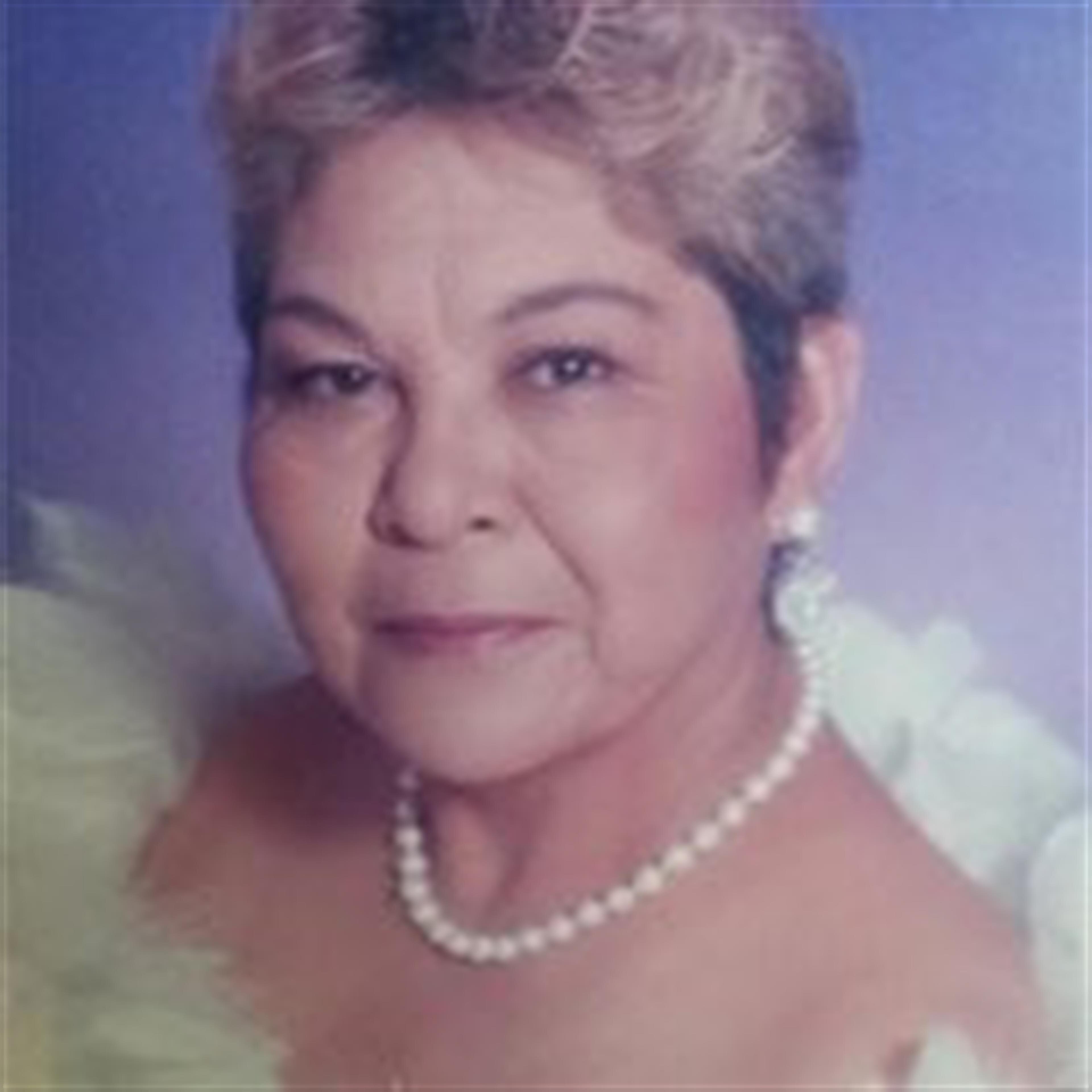 Juana T Hernandez