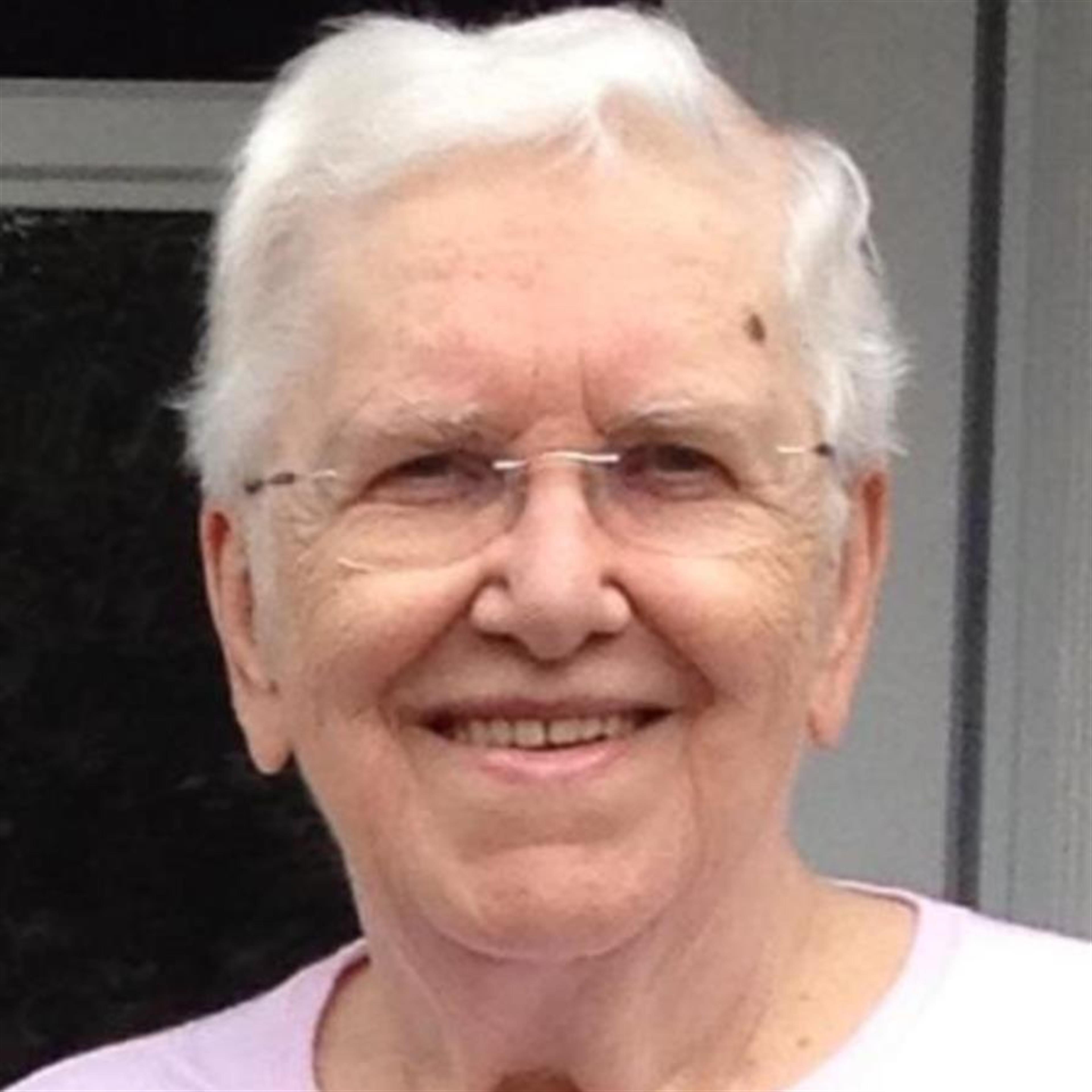 Mrs. Ednalee Lumsden