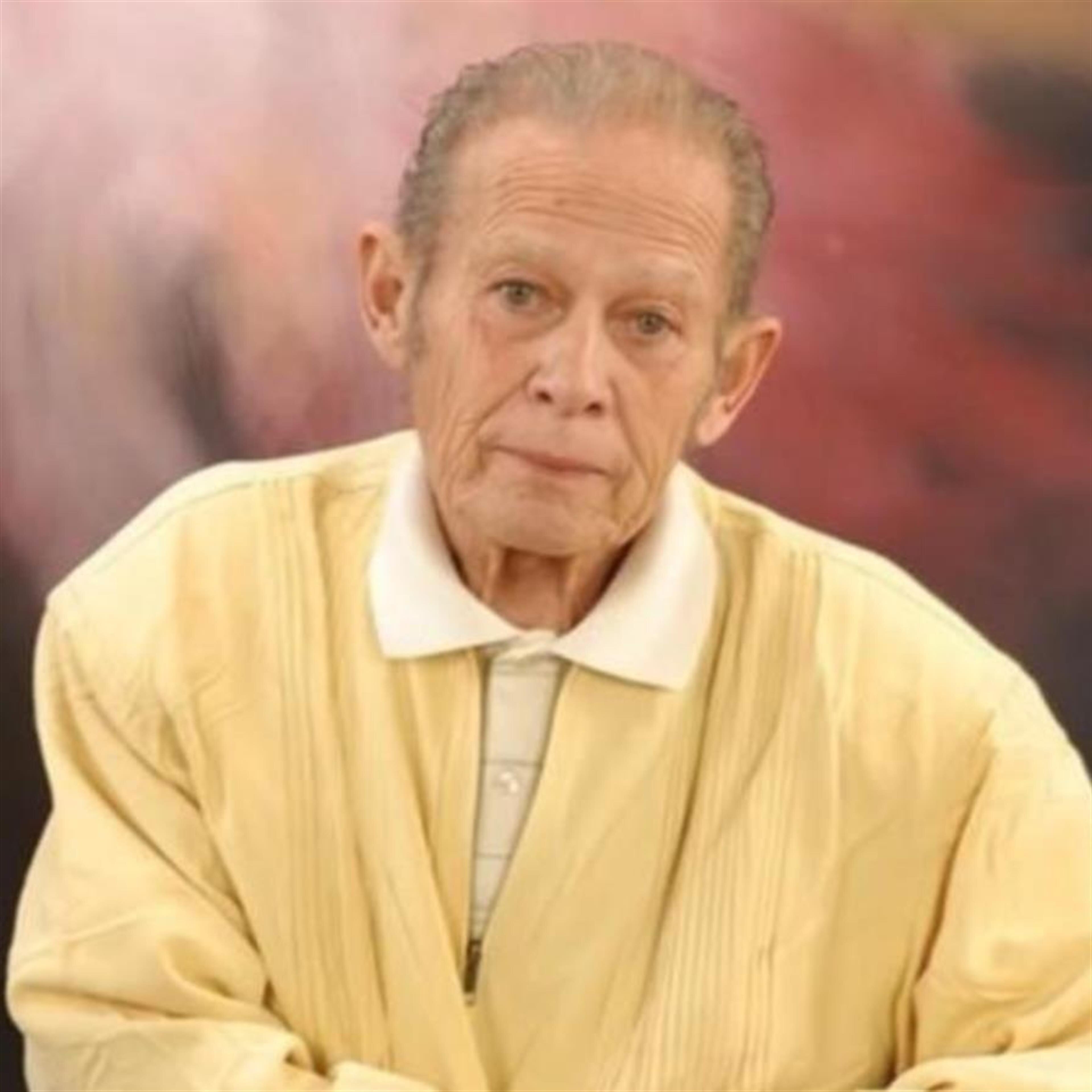 Walter Raymond "Ray" Scroggins
