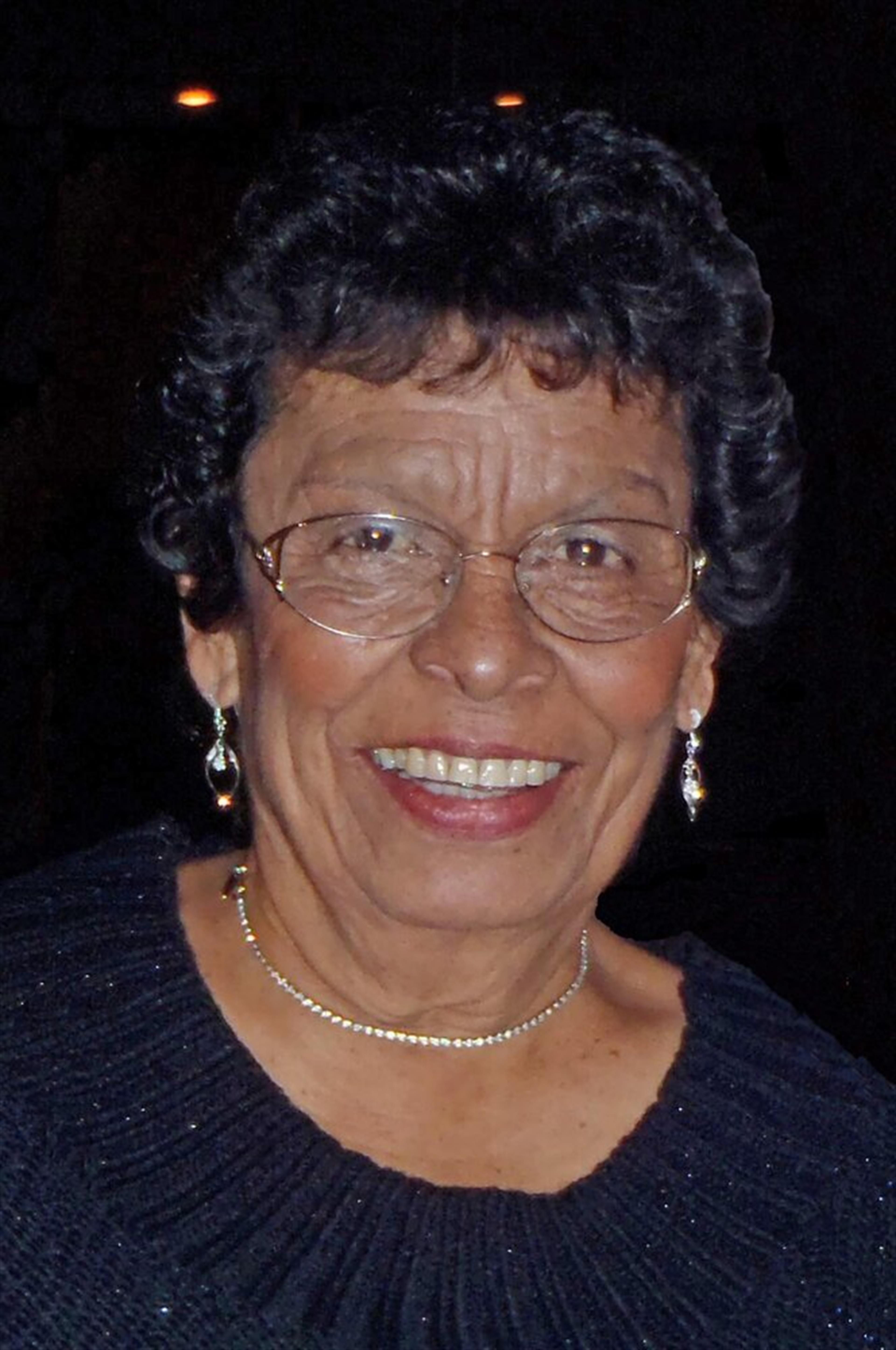 Lucy R. Hernandez