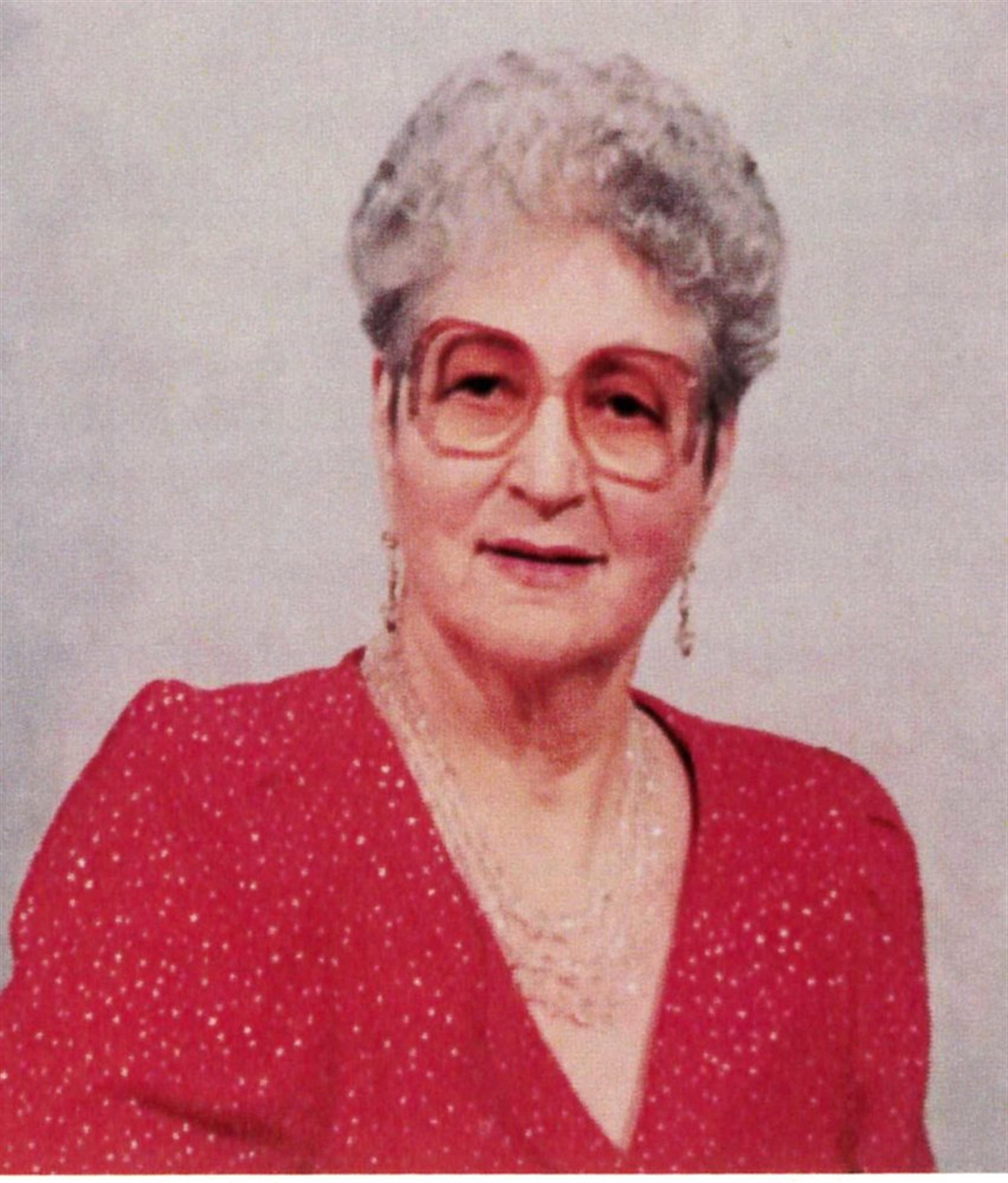 Lillian Vaclavik Young's obituary picture