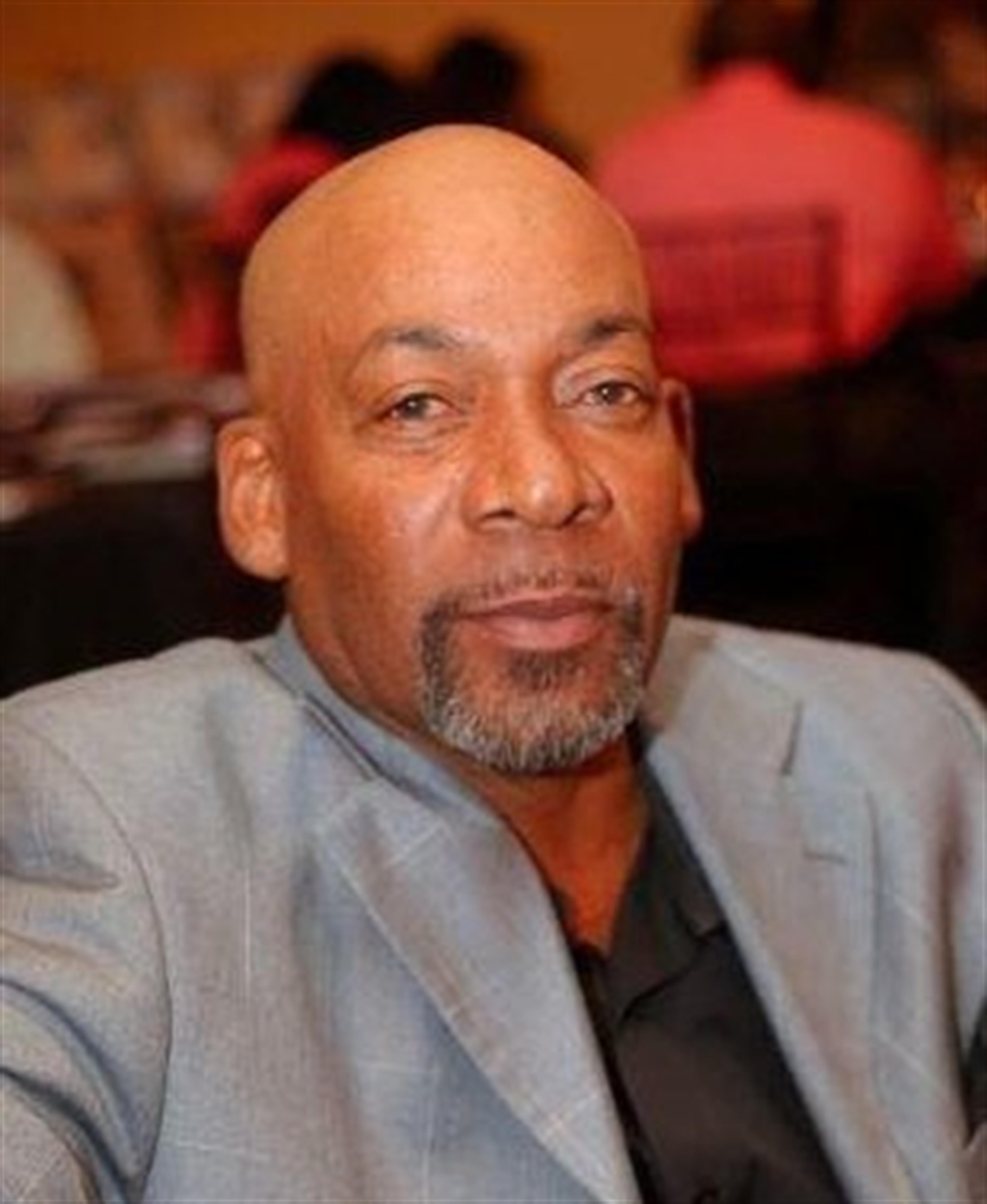 Melvin Lee James' obituary picture