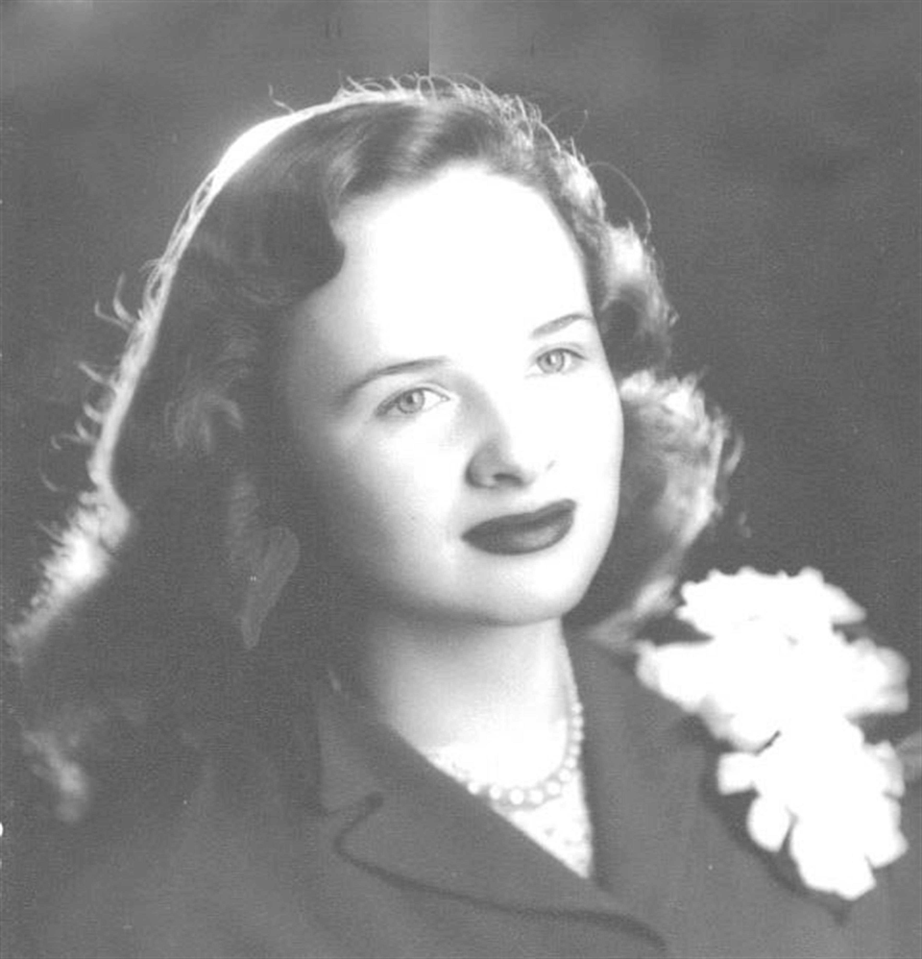 Patricia Yvonne "Patsy" Showers