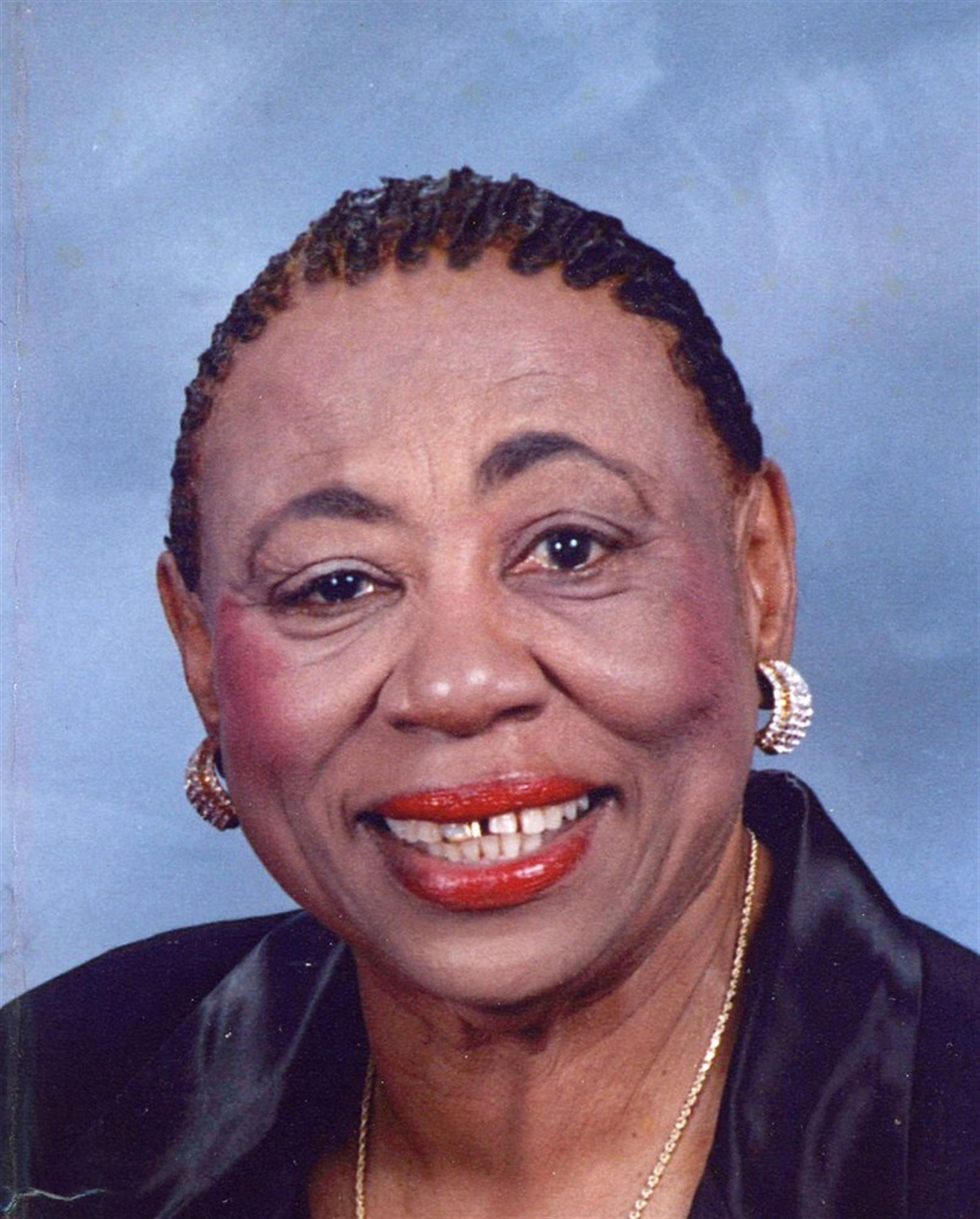 Loraine Southall Nealey