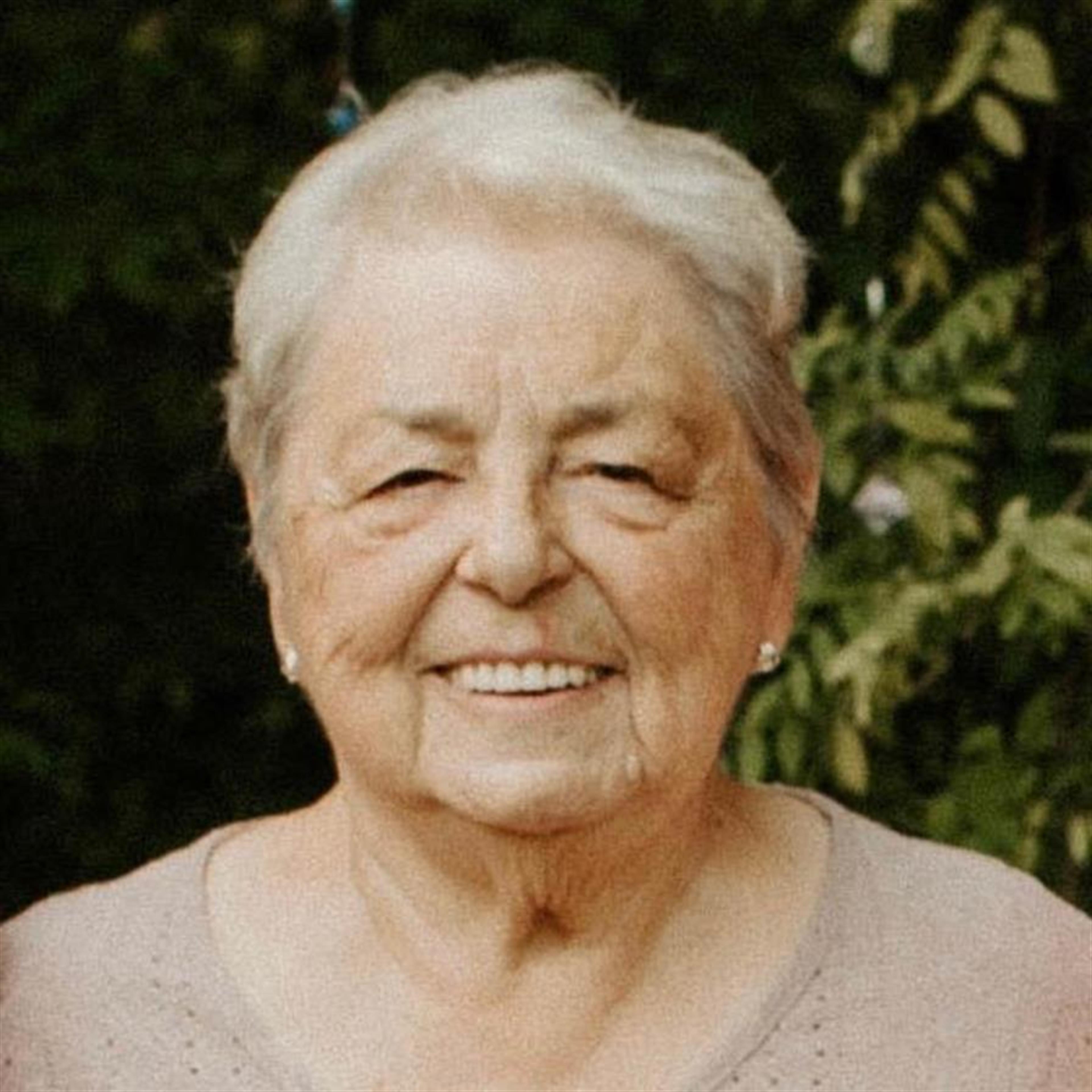 Gayle Suzanne "Sue" Bigger