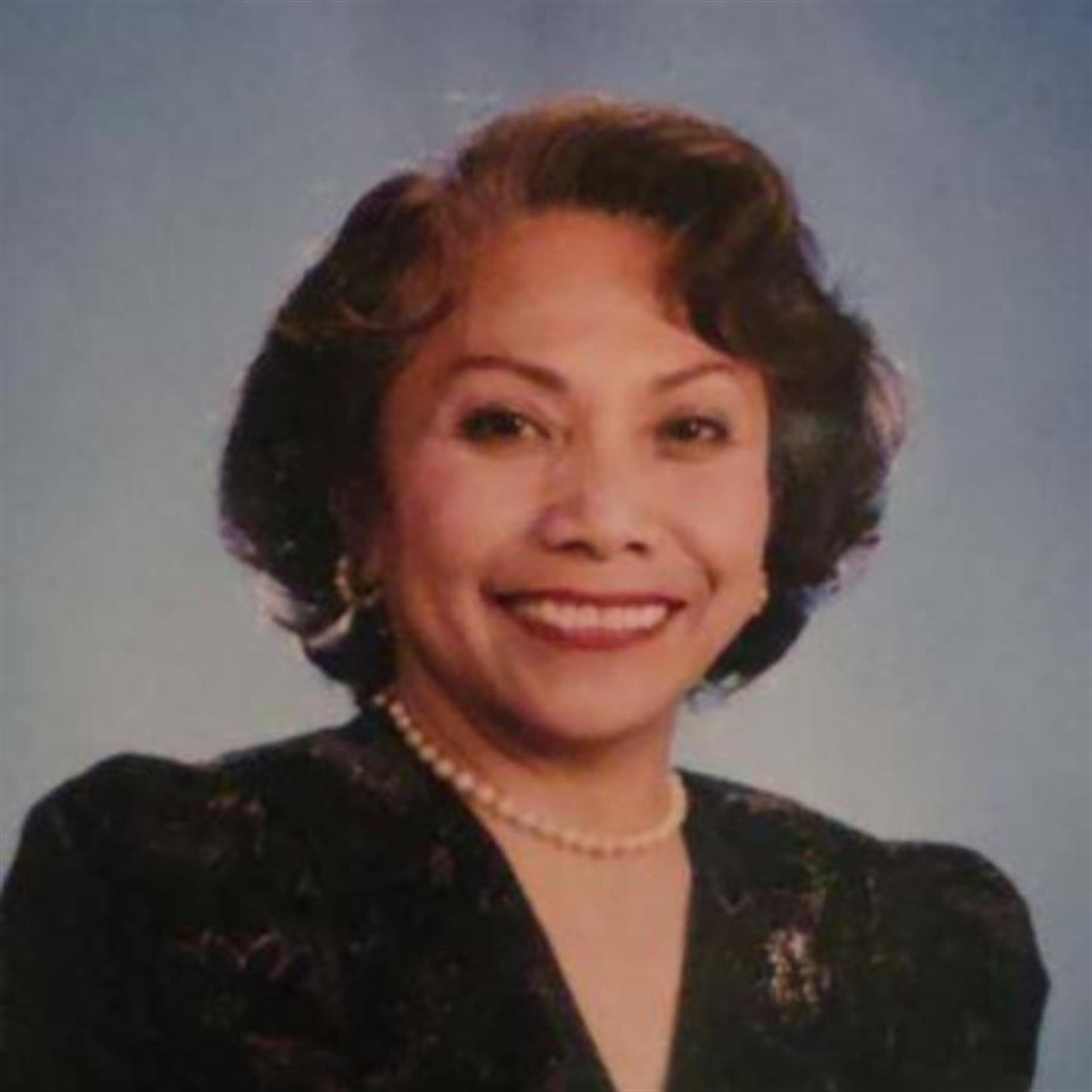 Adeline Pastores