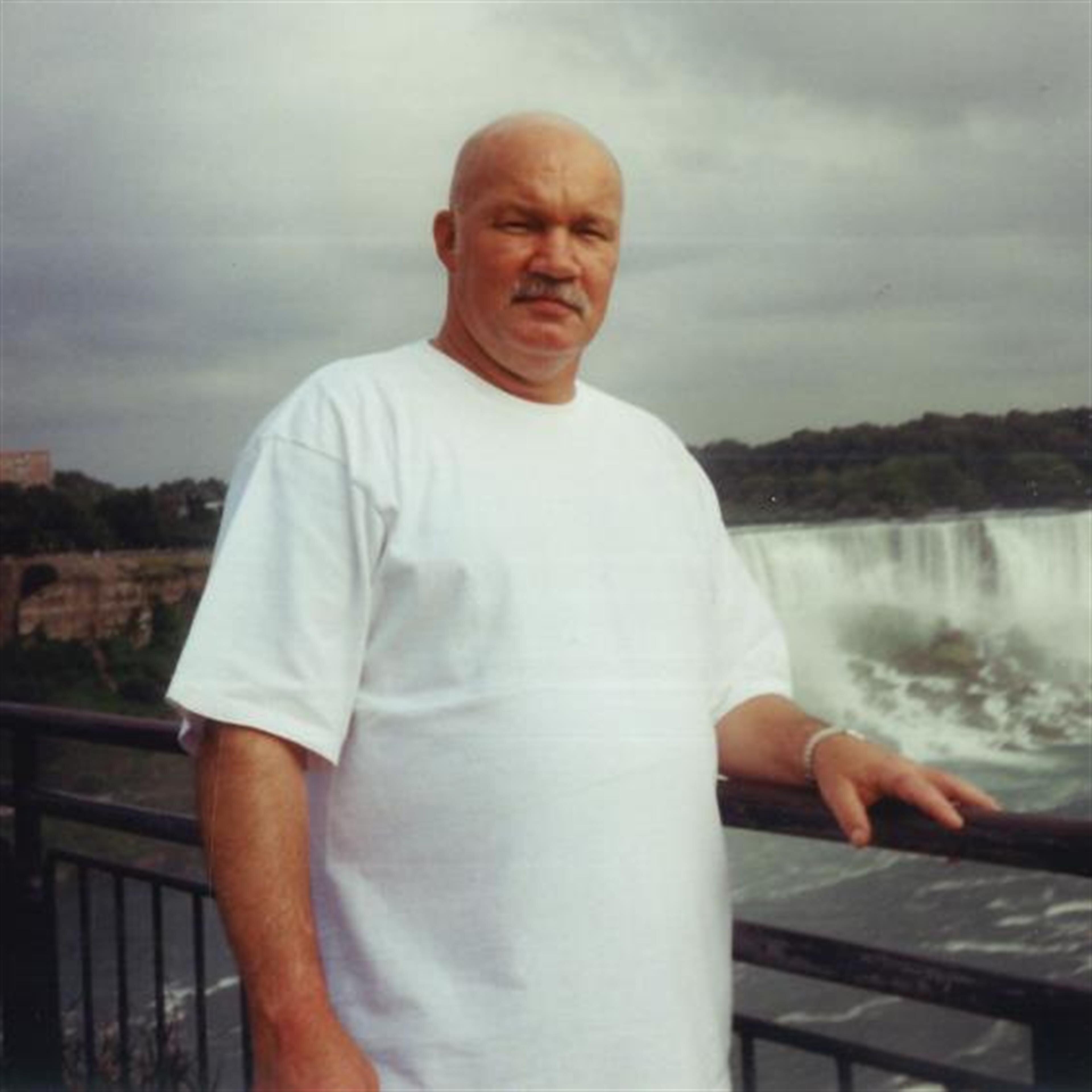 Robert "Rusty" Goan