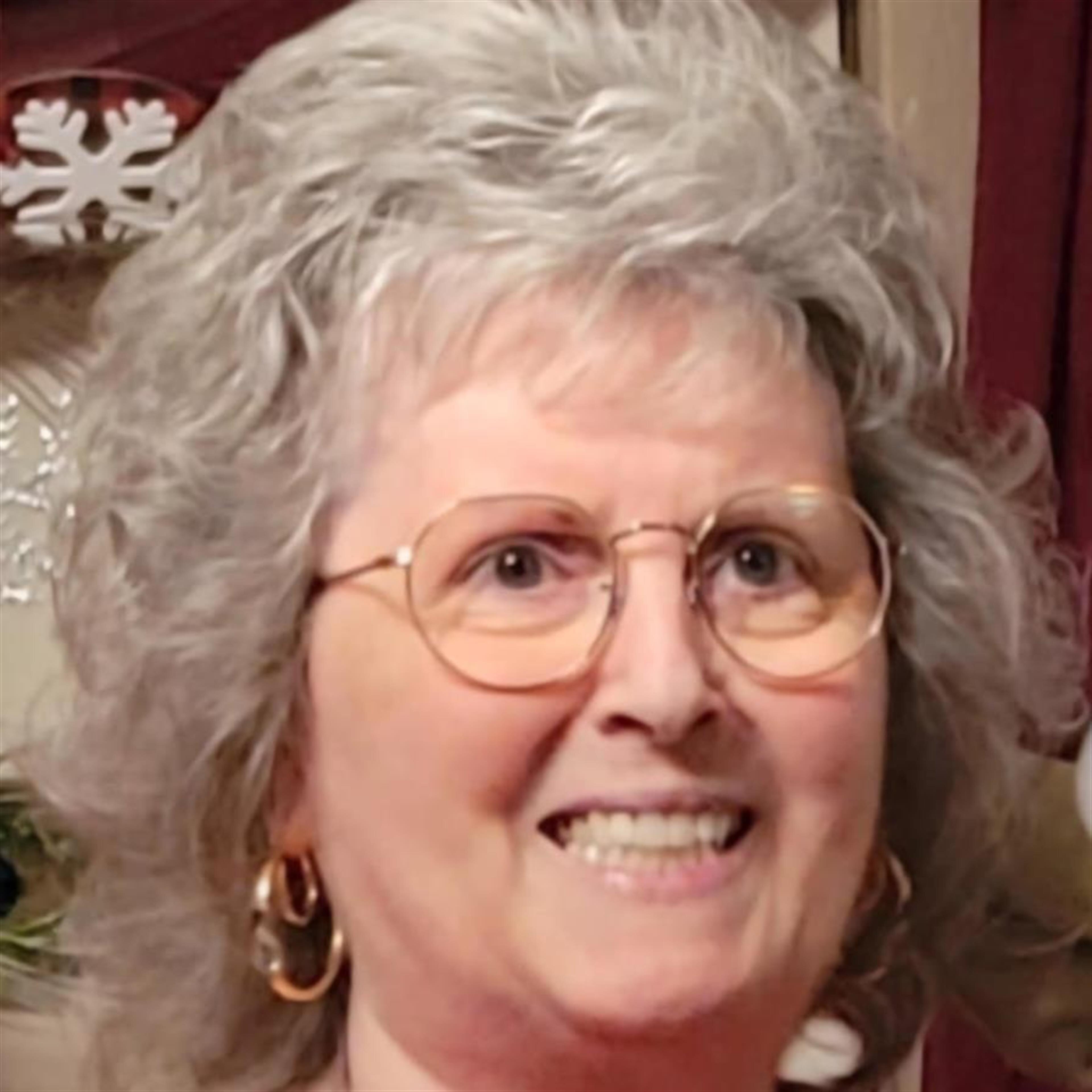 Linda Lee Tomlinson