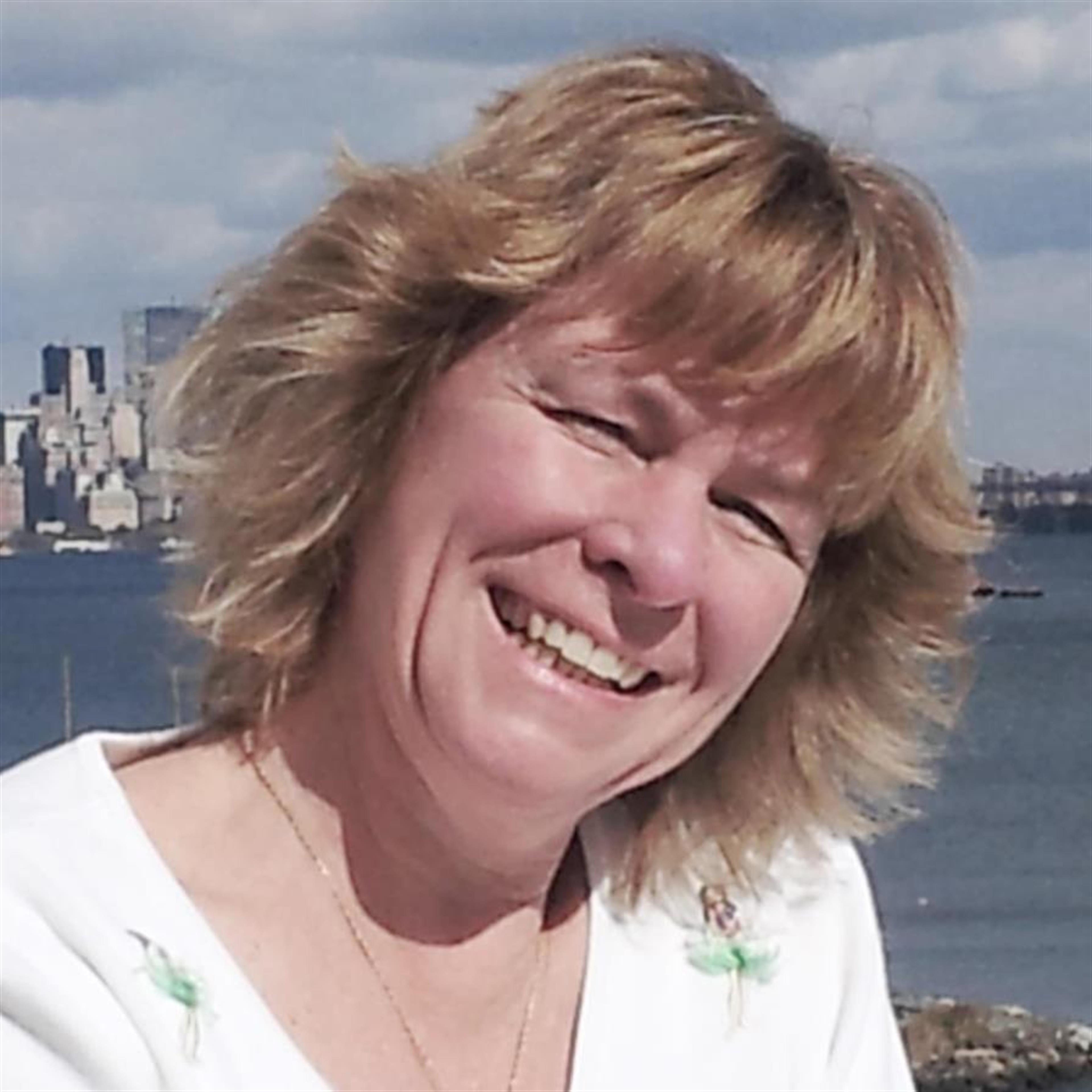 Earnestine "Earnie" Pietrykowski