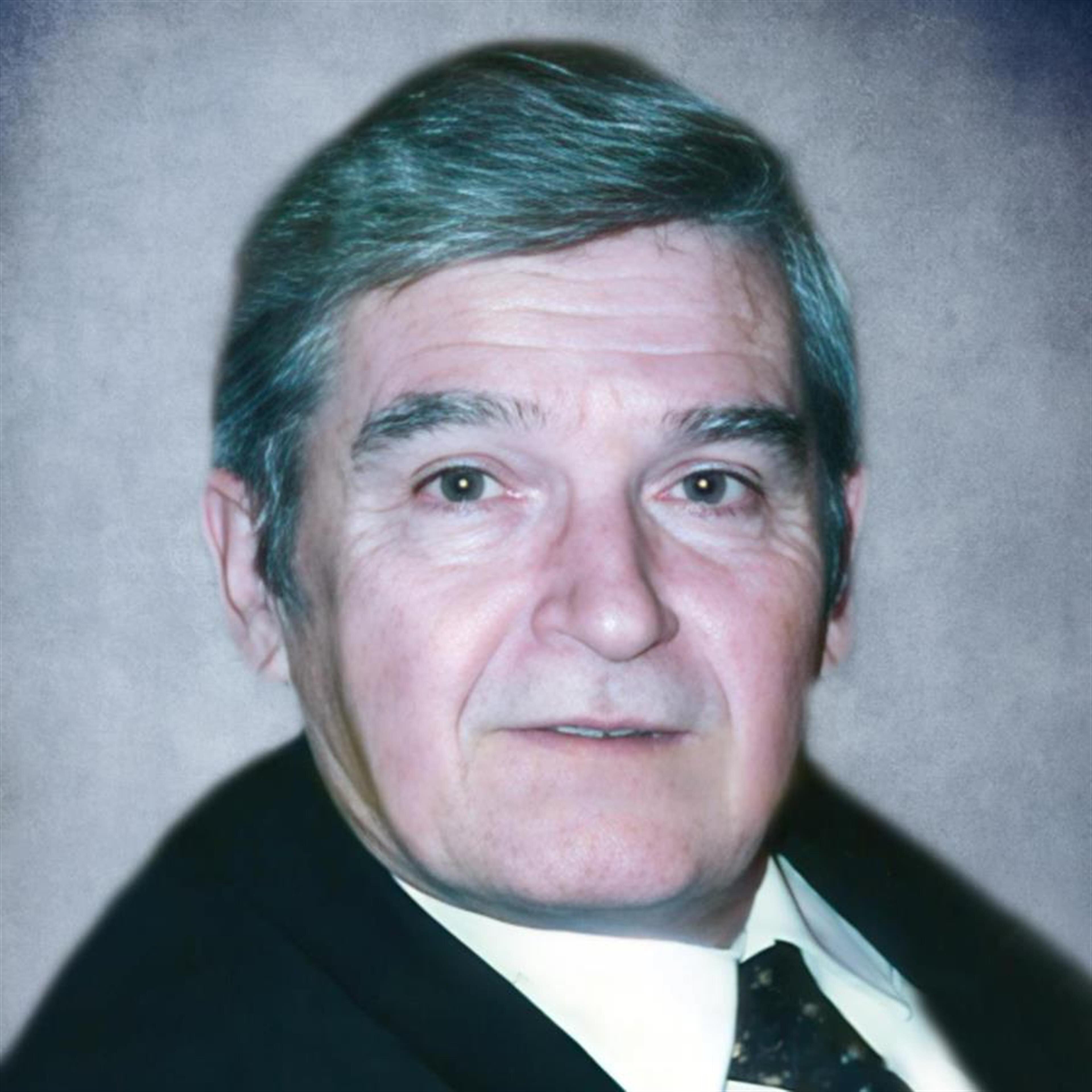 Gus Balourdos