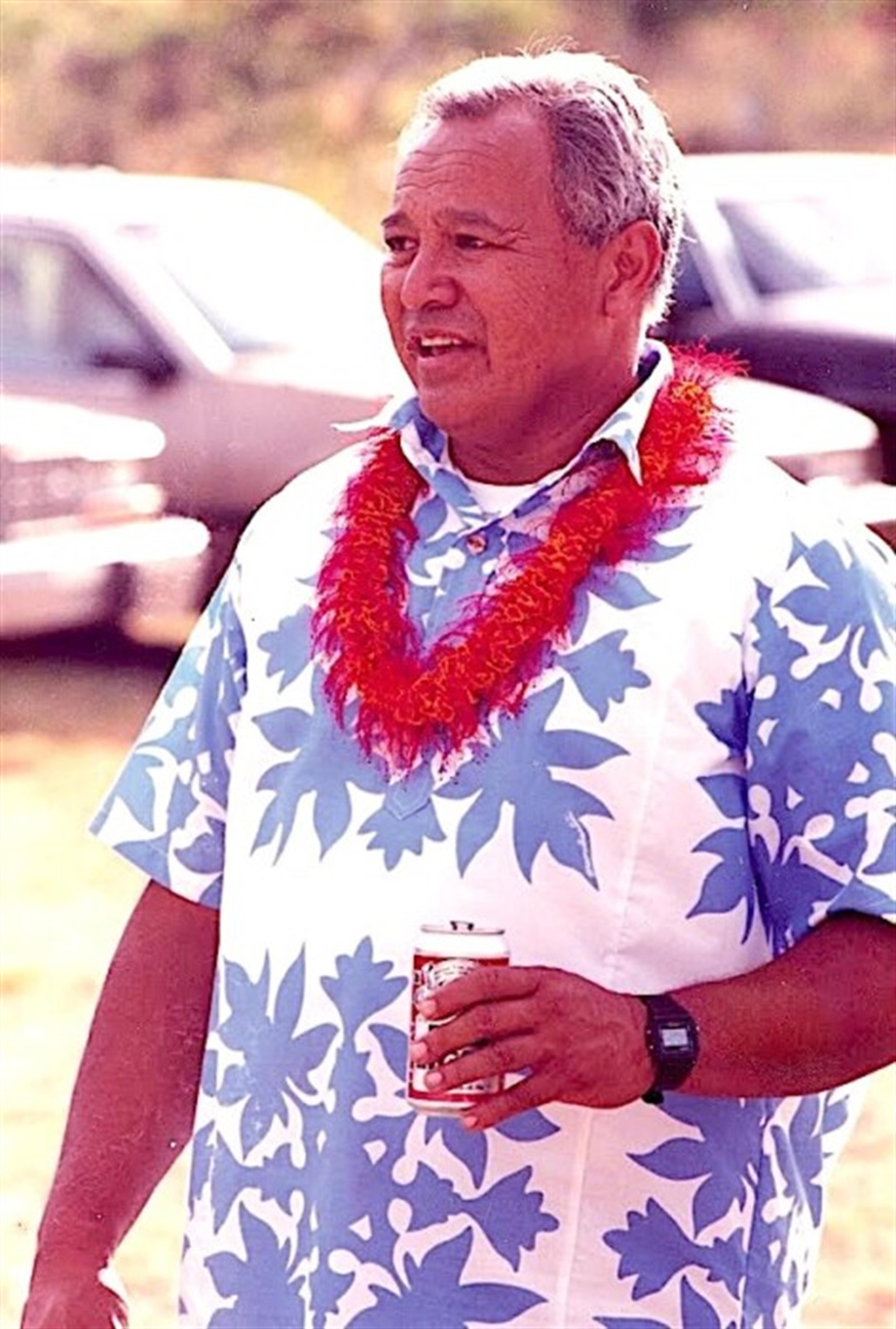 William Kaheana Akiona, Jr.